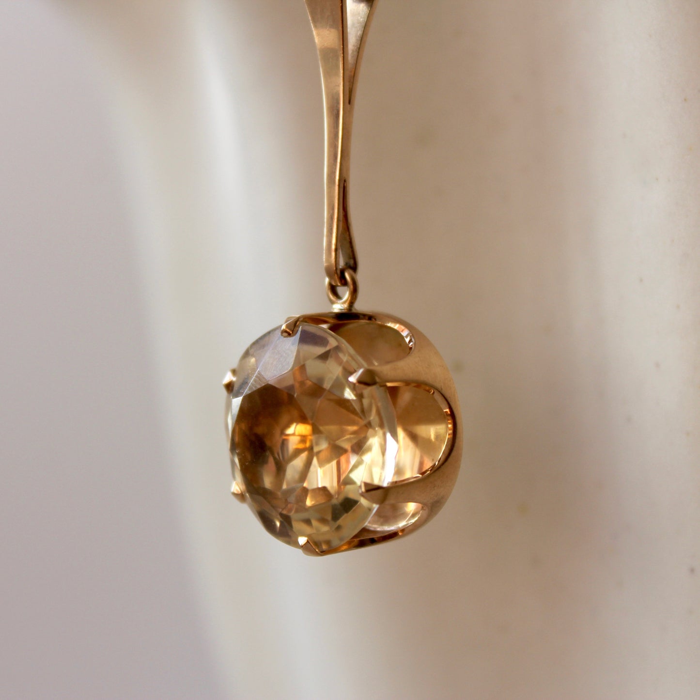 Elis Kauppi Pendant
