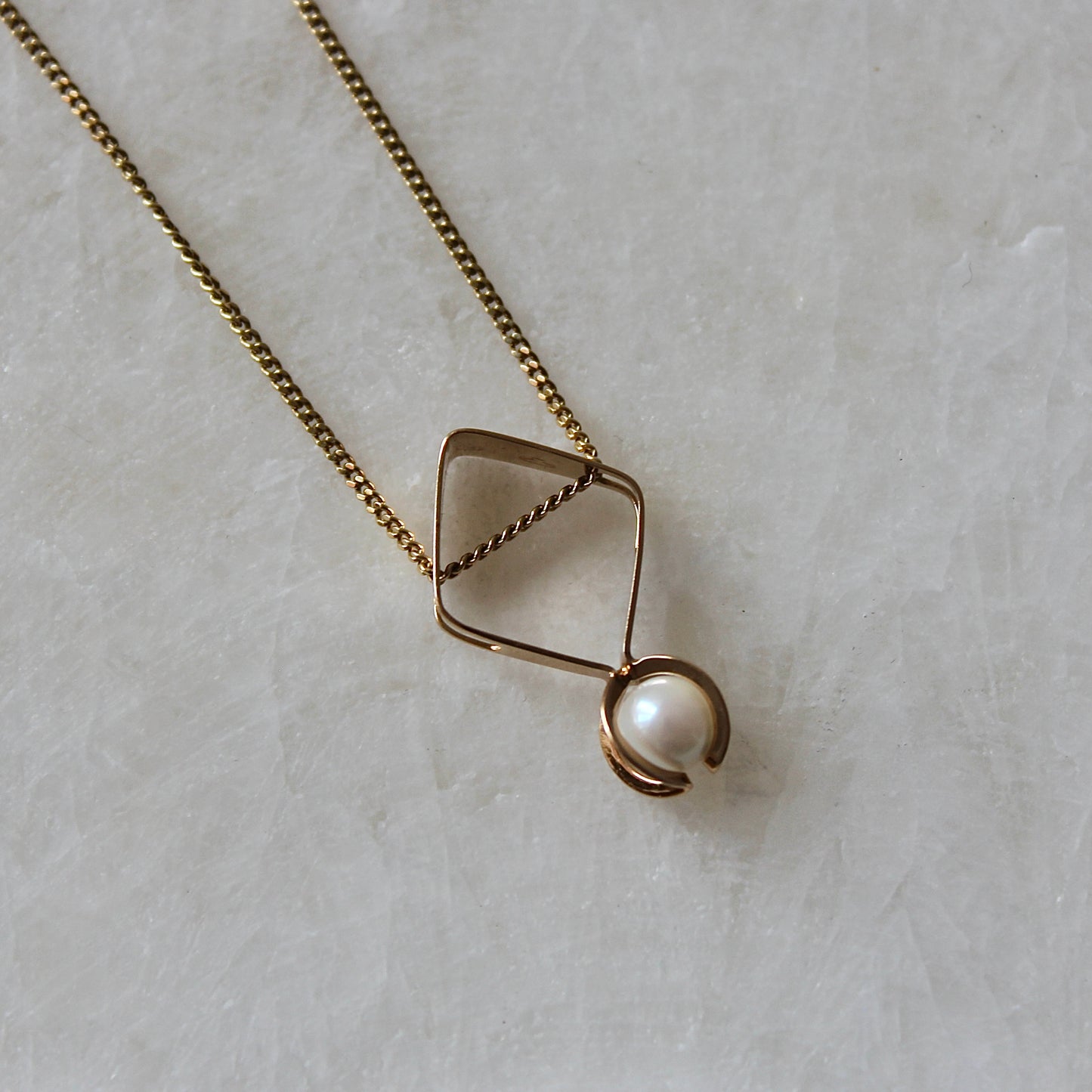 Elis Kauppi Pendant