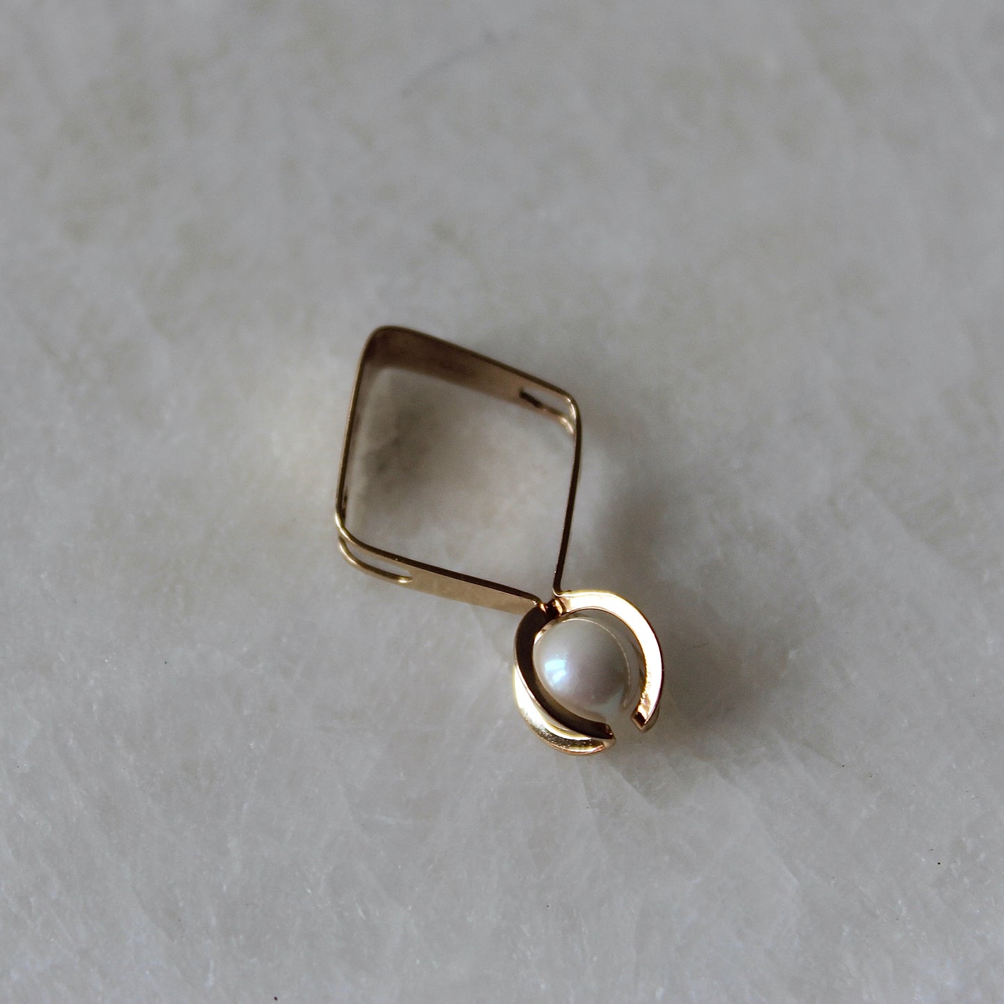 Elis Kauppi Pendant