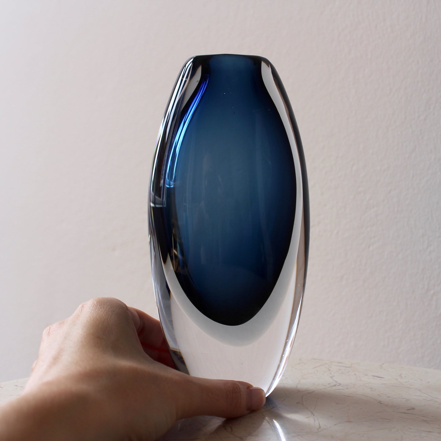 Vicke Lindstrand Vase