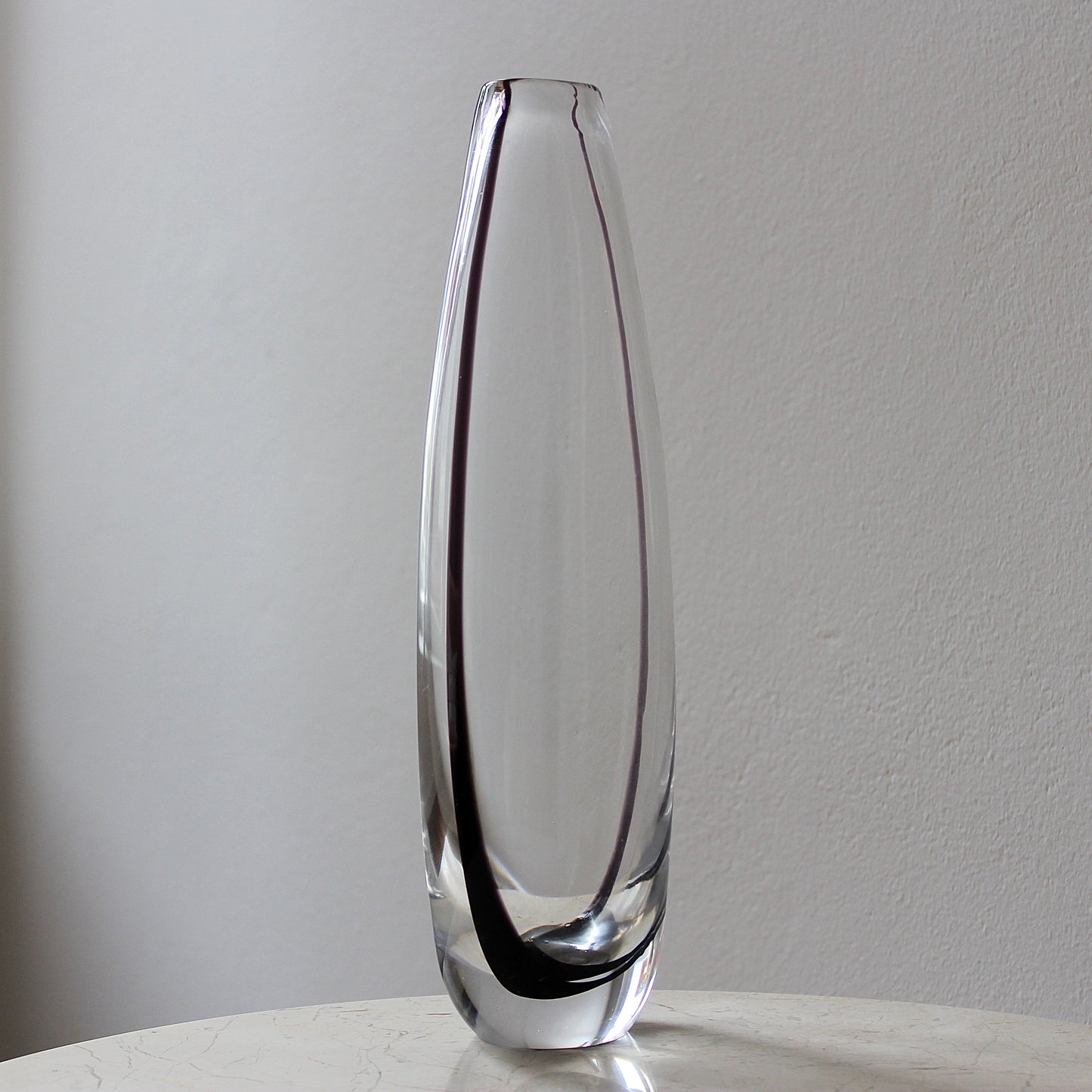 Vicke Lindstrand Vase
