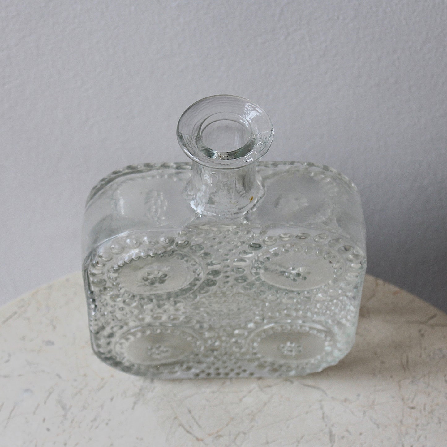 Nanny Still Vase