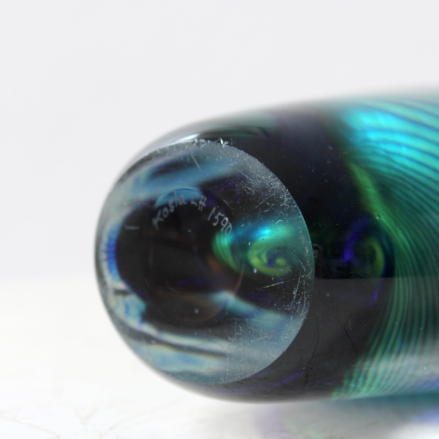 Vicke Lindstrand Vase