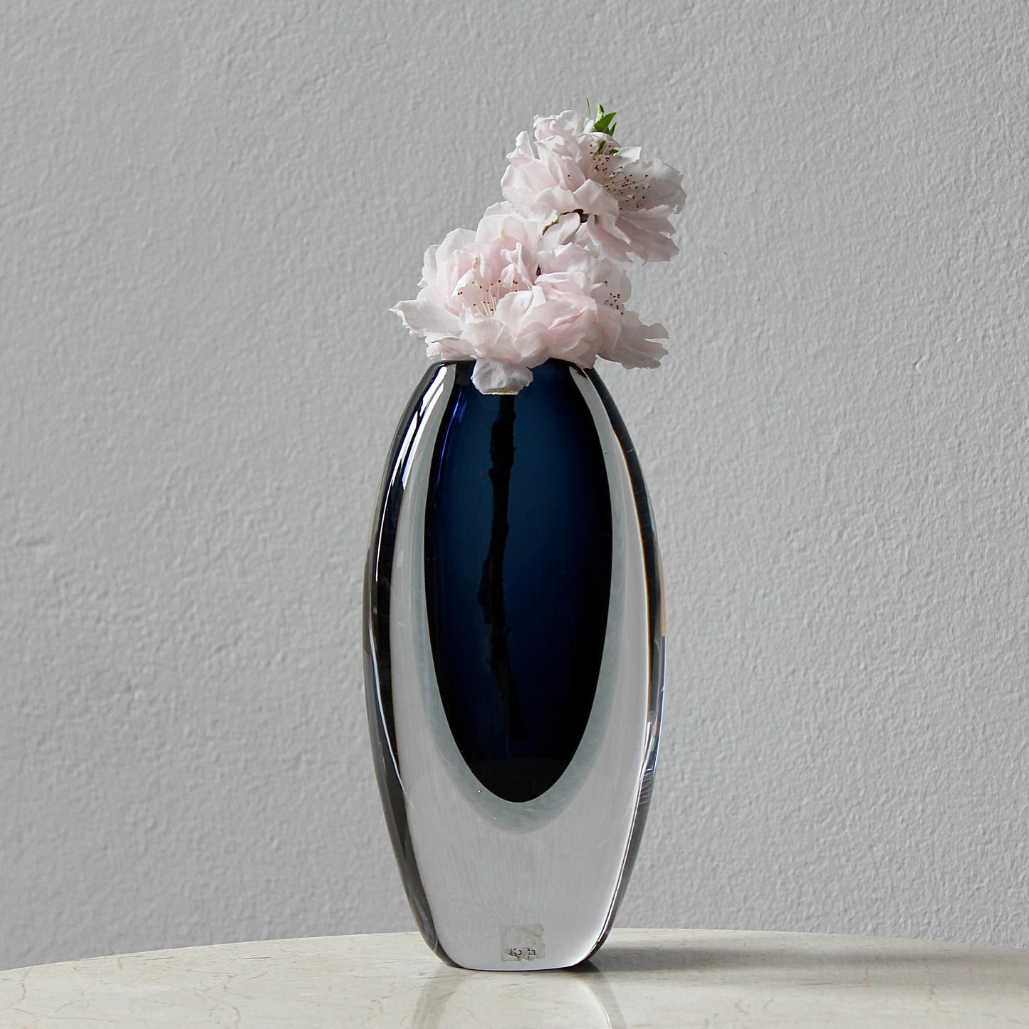 Vicke Lindstrand Vase
