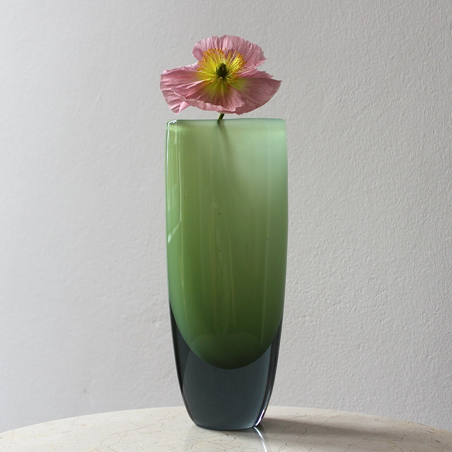 Vicke Lindstrand Vase