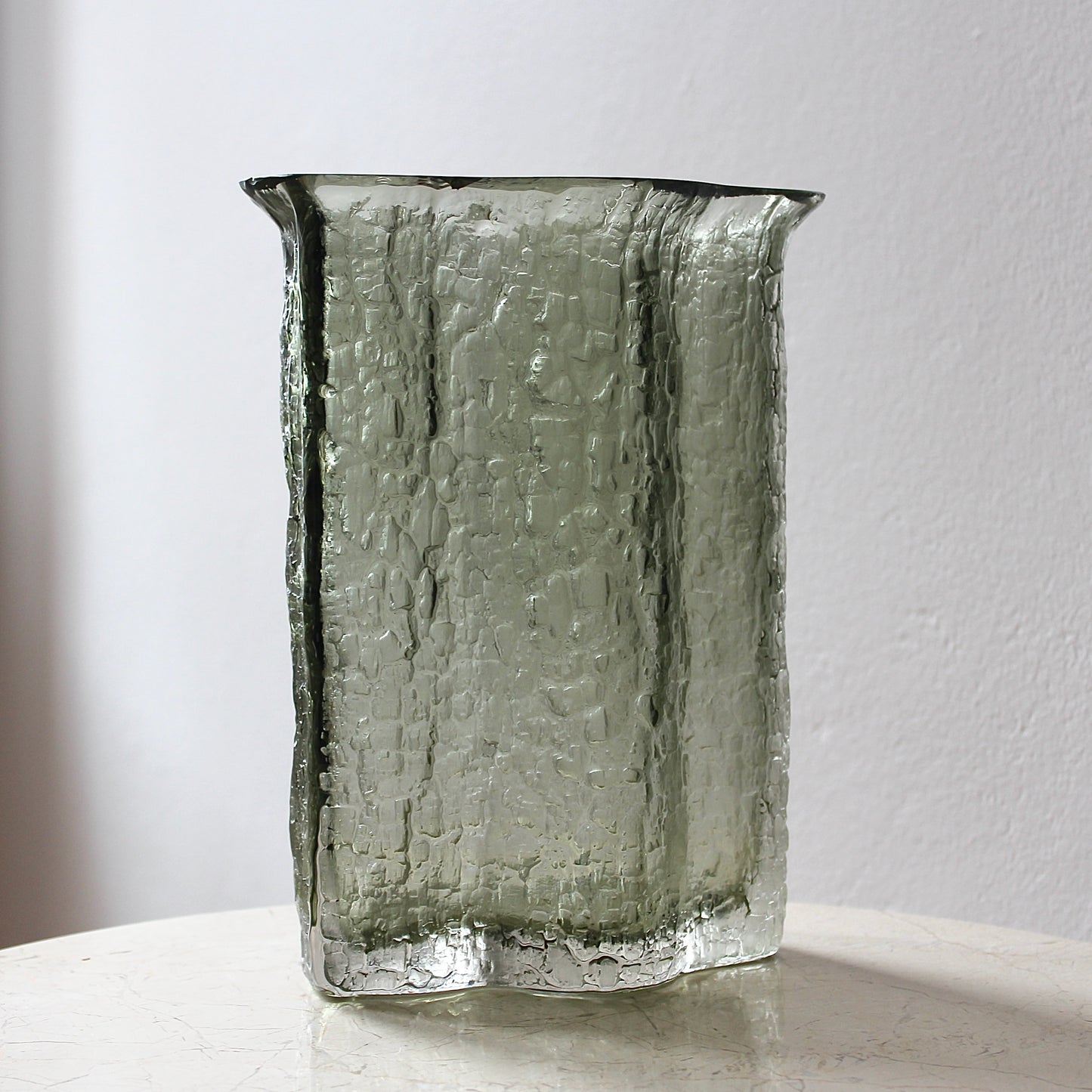 Timo Sarpaneva Vase