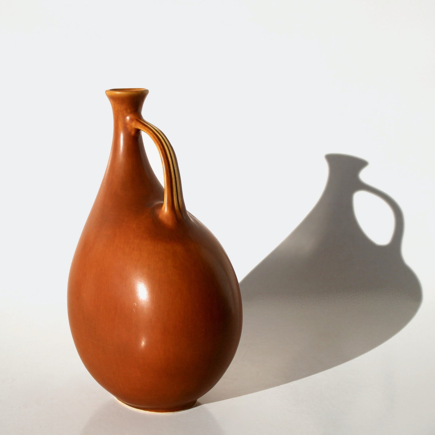 Gunnar Nylund Vase