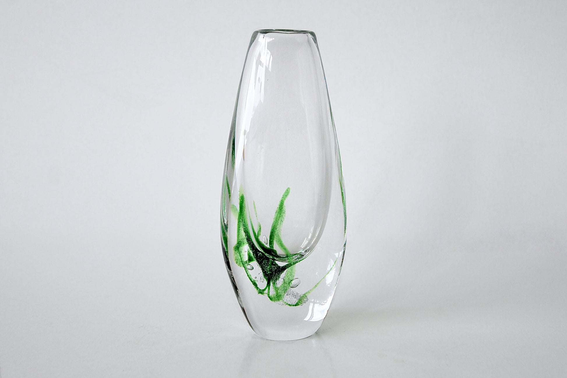 Vicke Lindstrand Vase