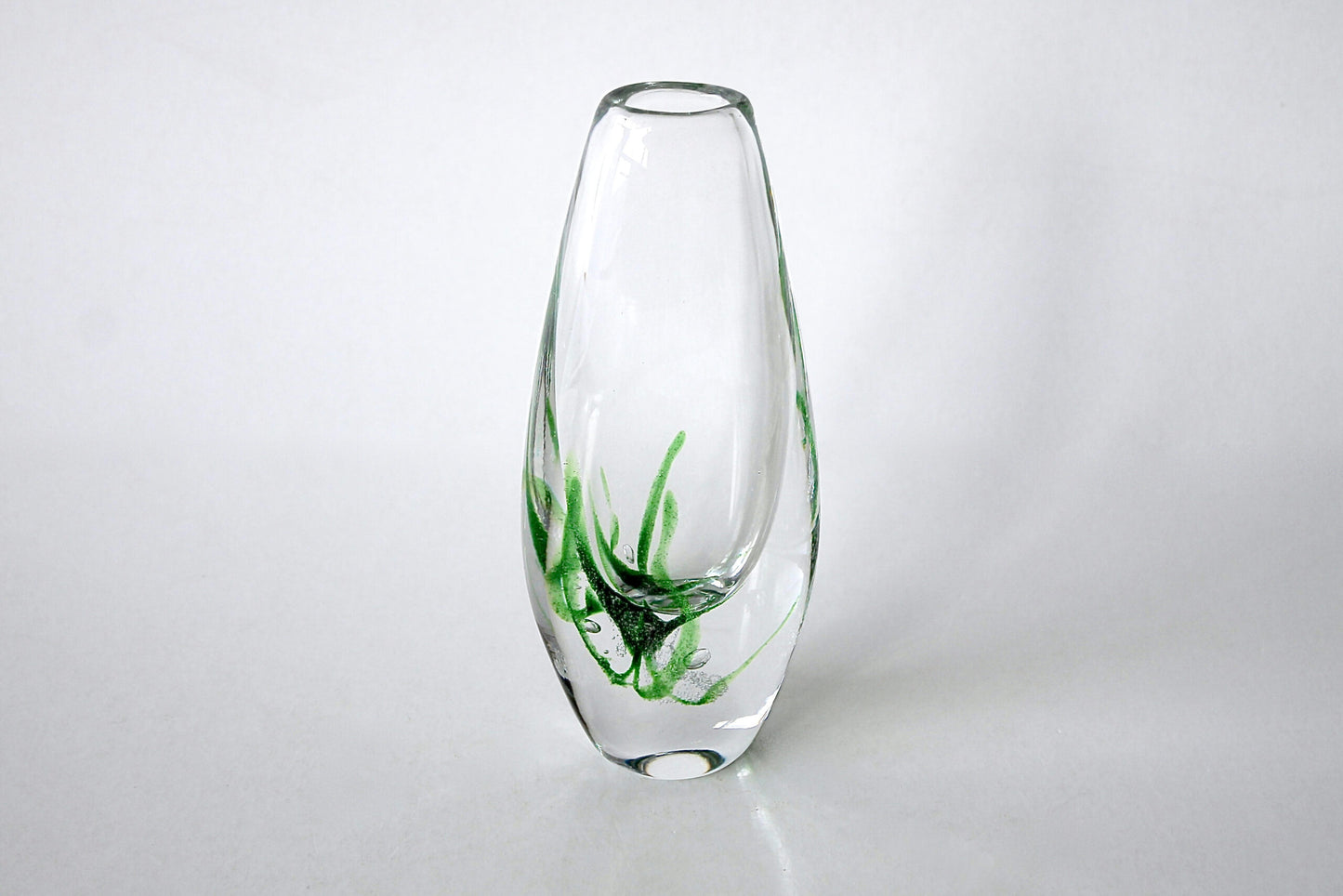 Vicke Lindstrand Vase