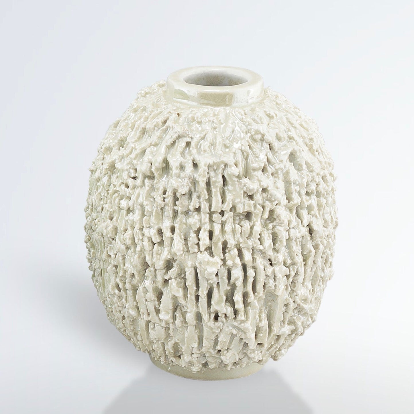 GUNNAR NYLUND VASE