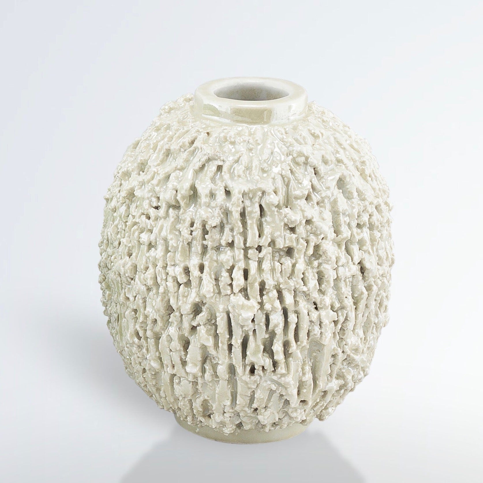 GUNNAR NYLUND VASE