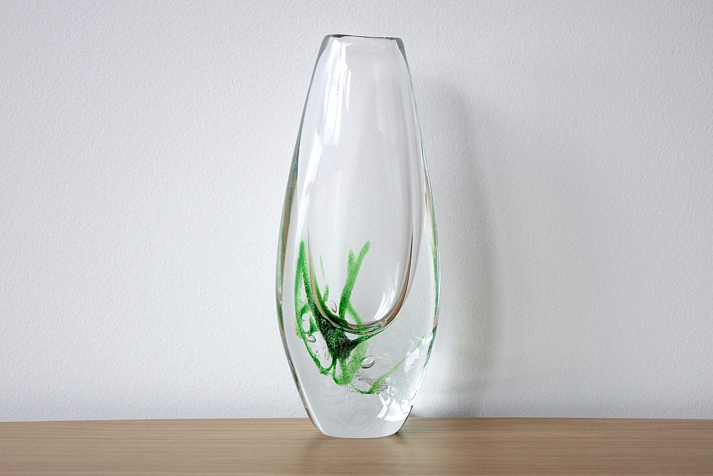 Vicke Lindstrand Vase