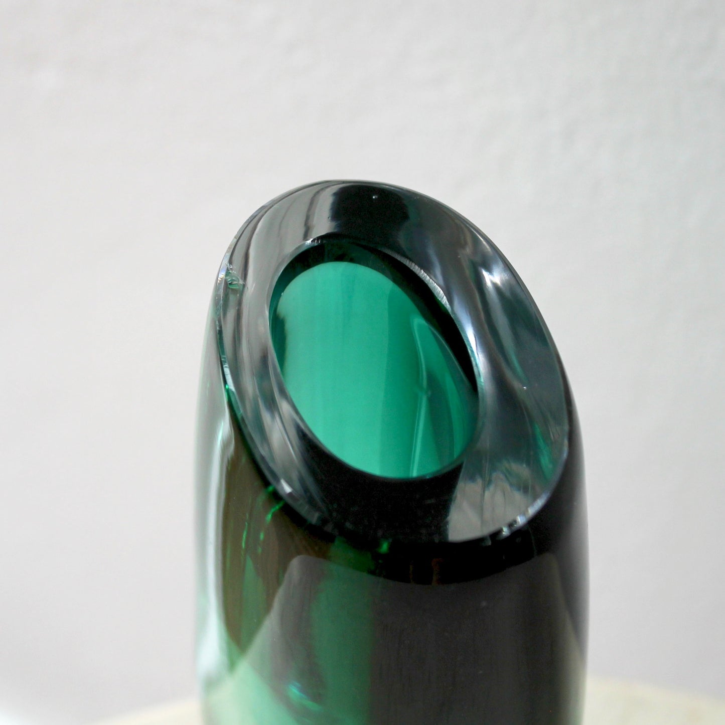 Vicke Lindstrand Vase