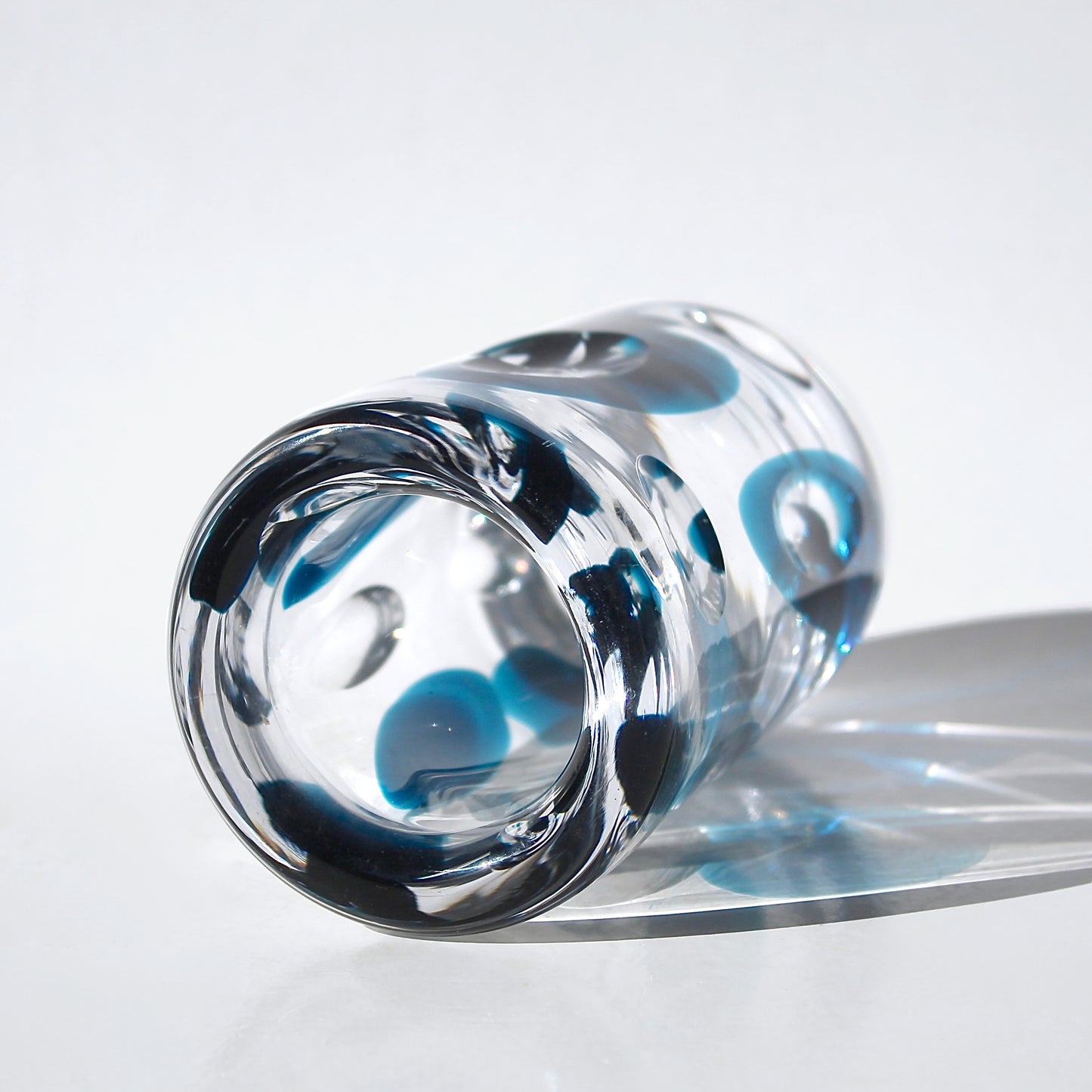 Vicke Lindstrand Vase