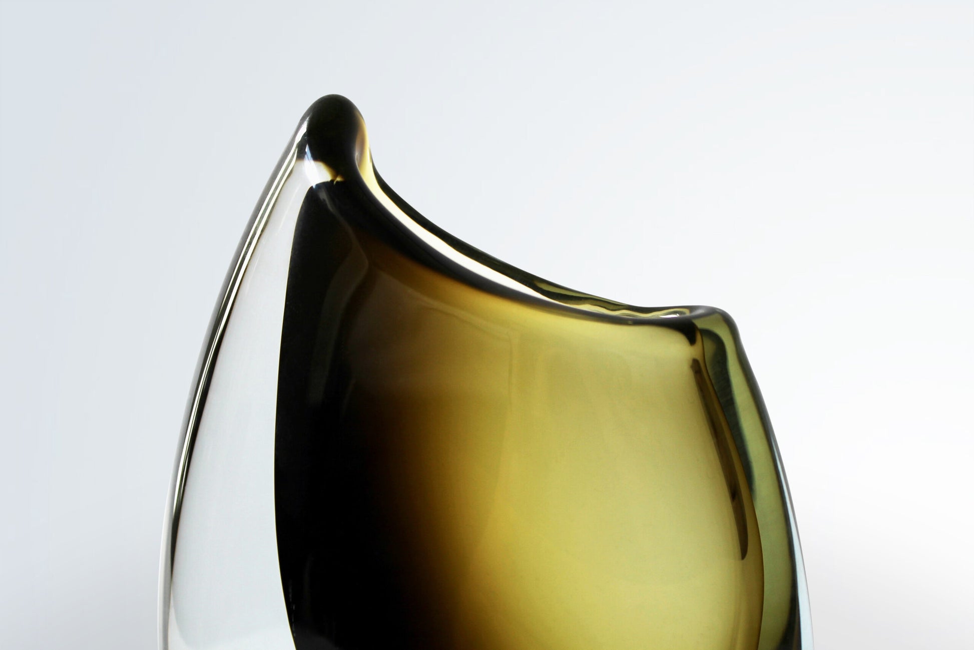 GUNNAR NYLUND VASE