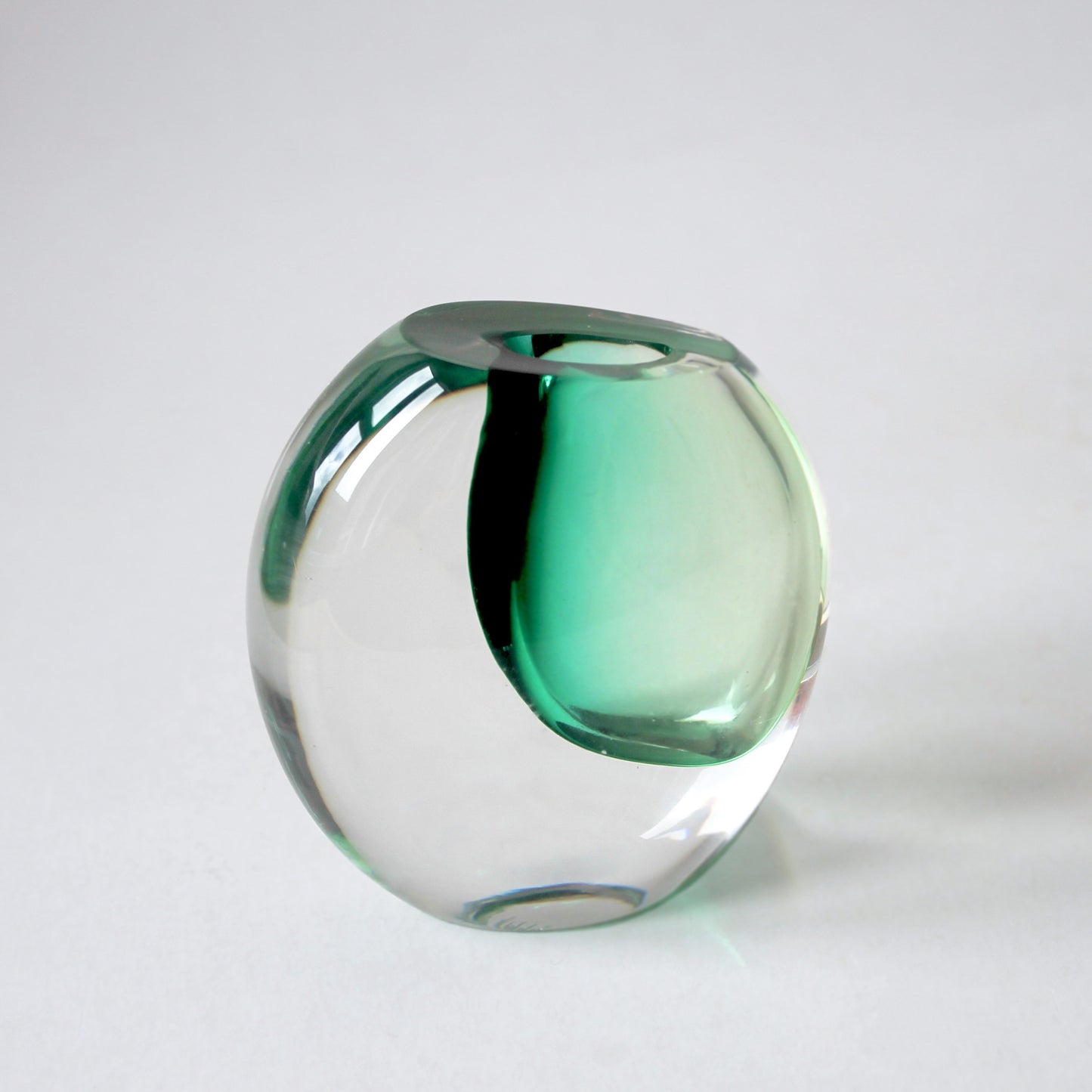 Vicke Lindstrand Vase