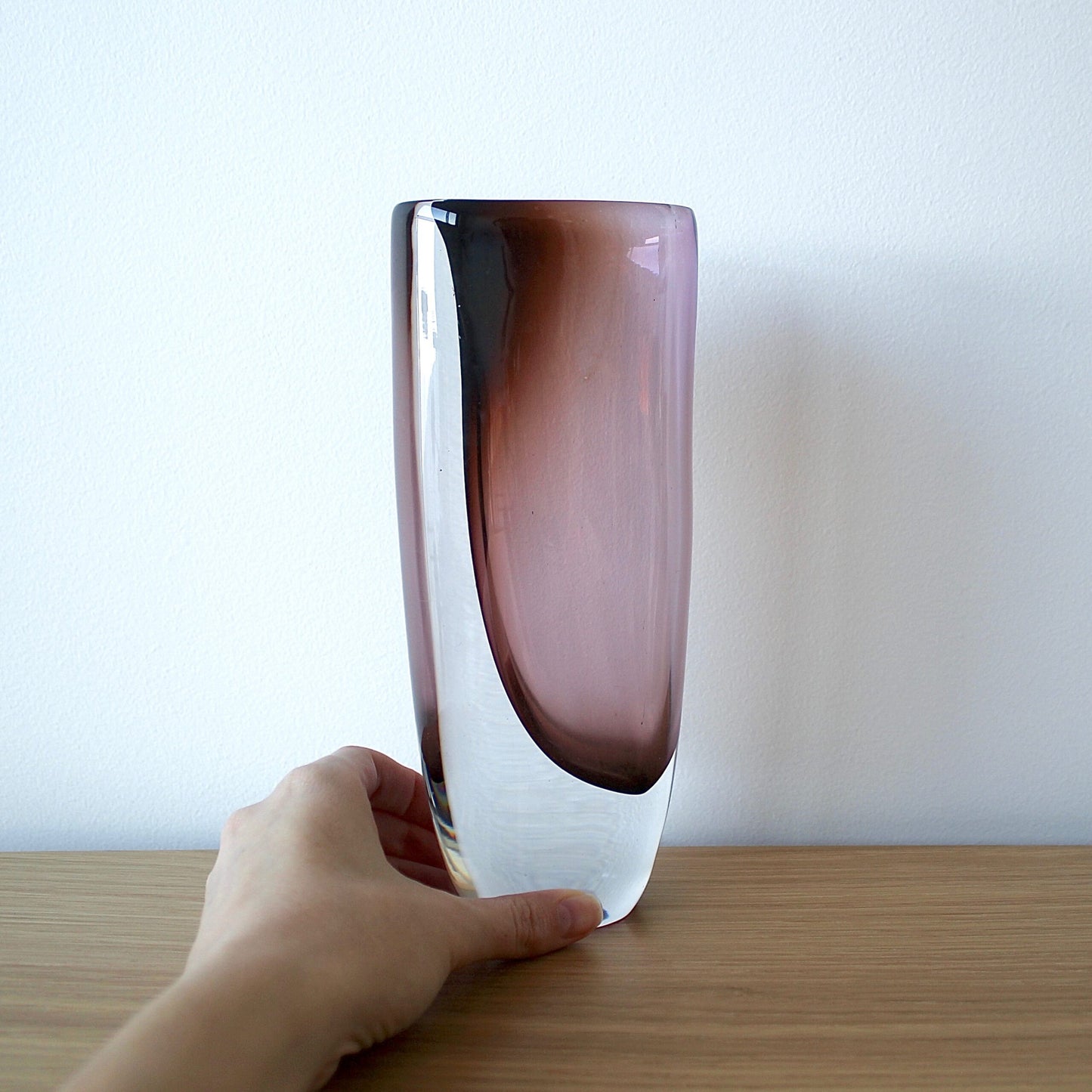 Vicke Lindstrand Vase