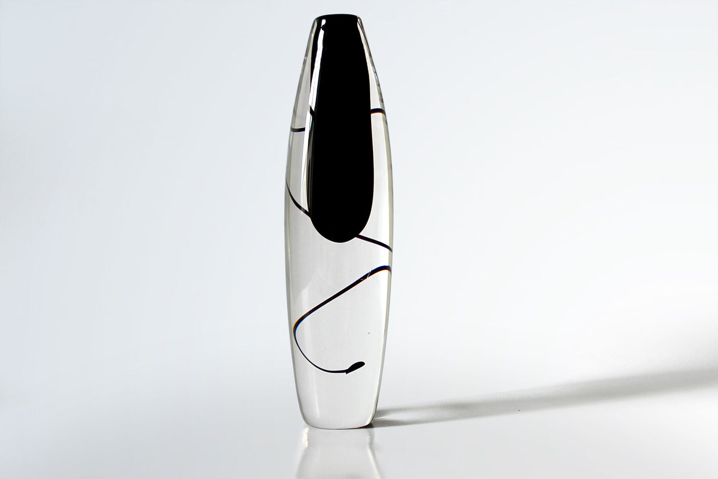 Vicke Lindstrand Vase