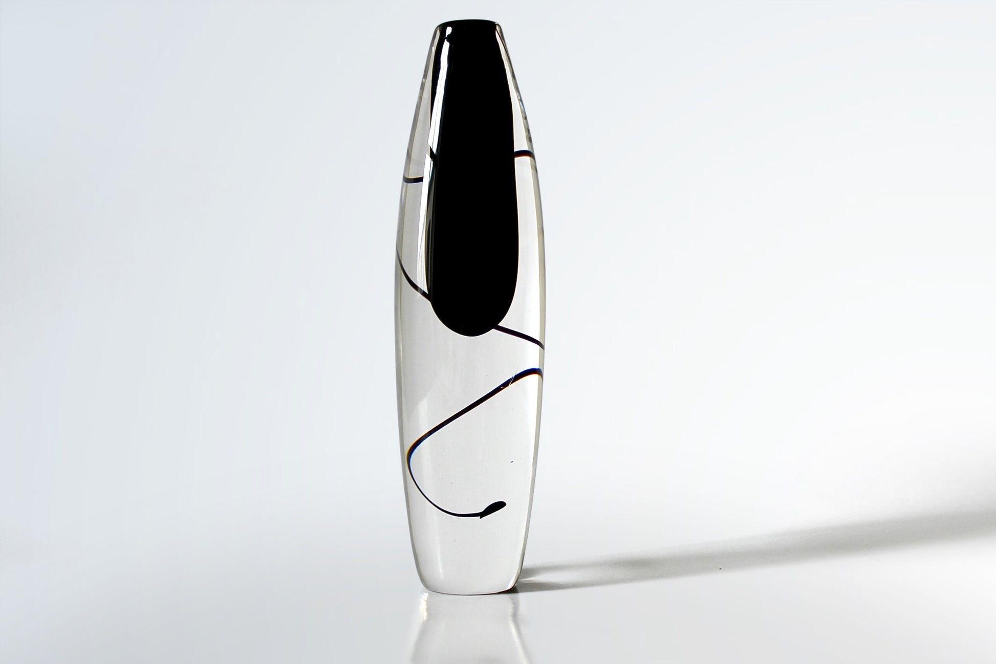 Vicke Lindstrand Vase