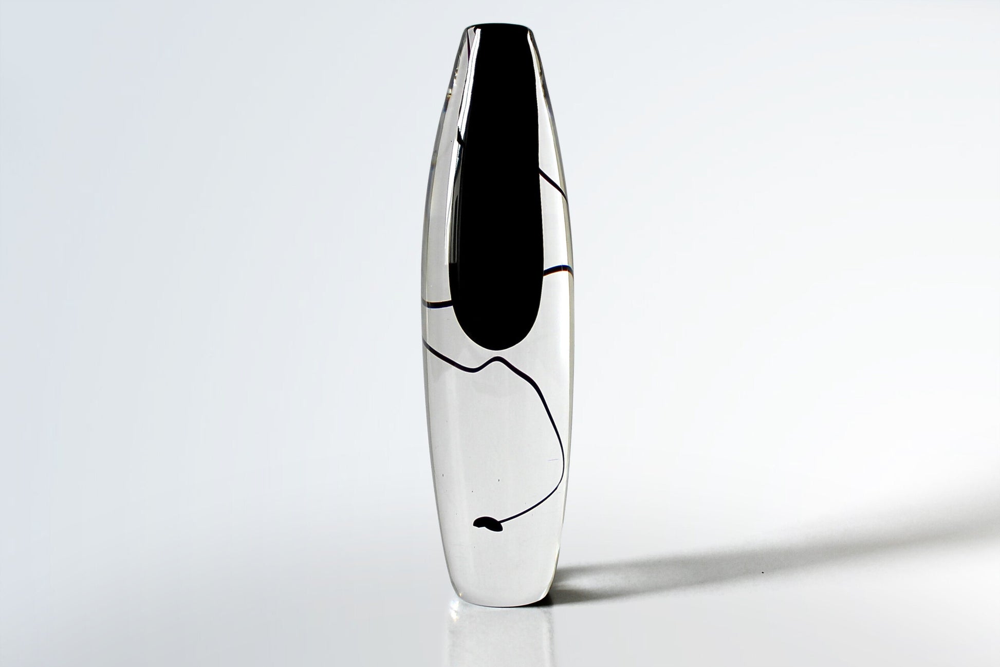 Vicke Lindstrand Vase