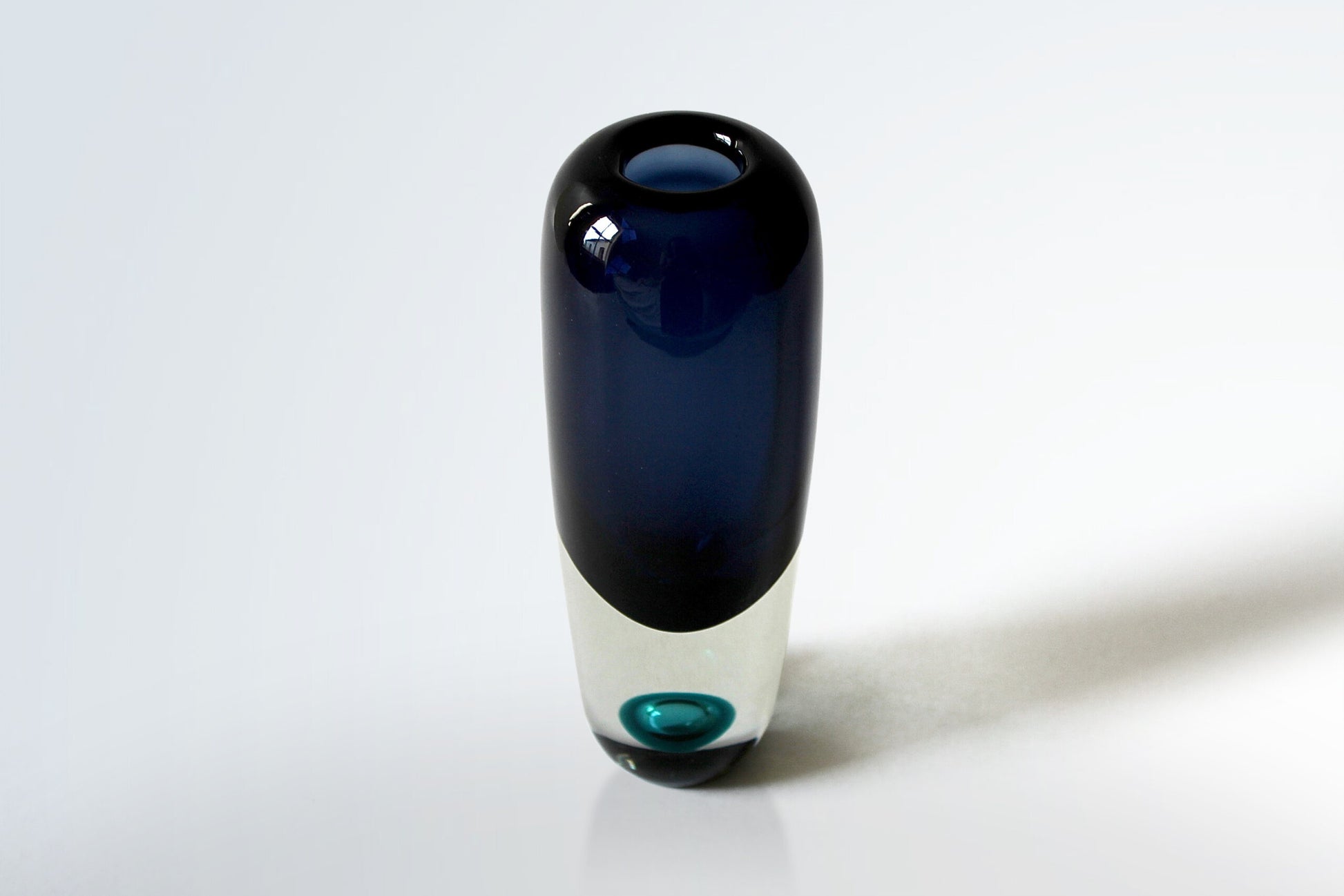 Saara Hopea Vase