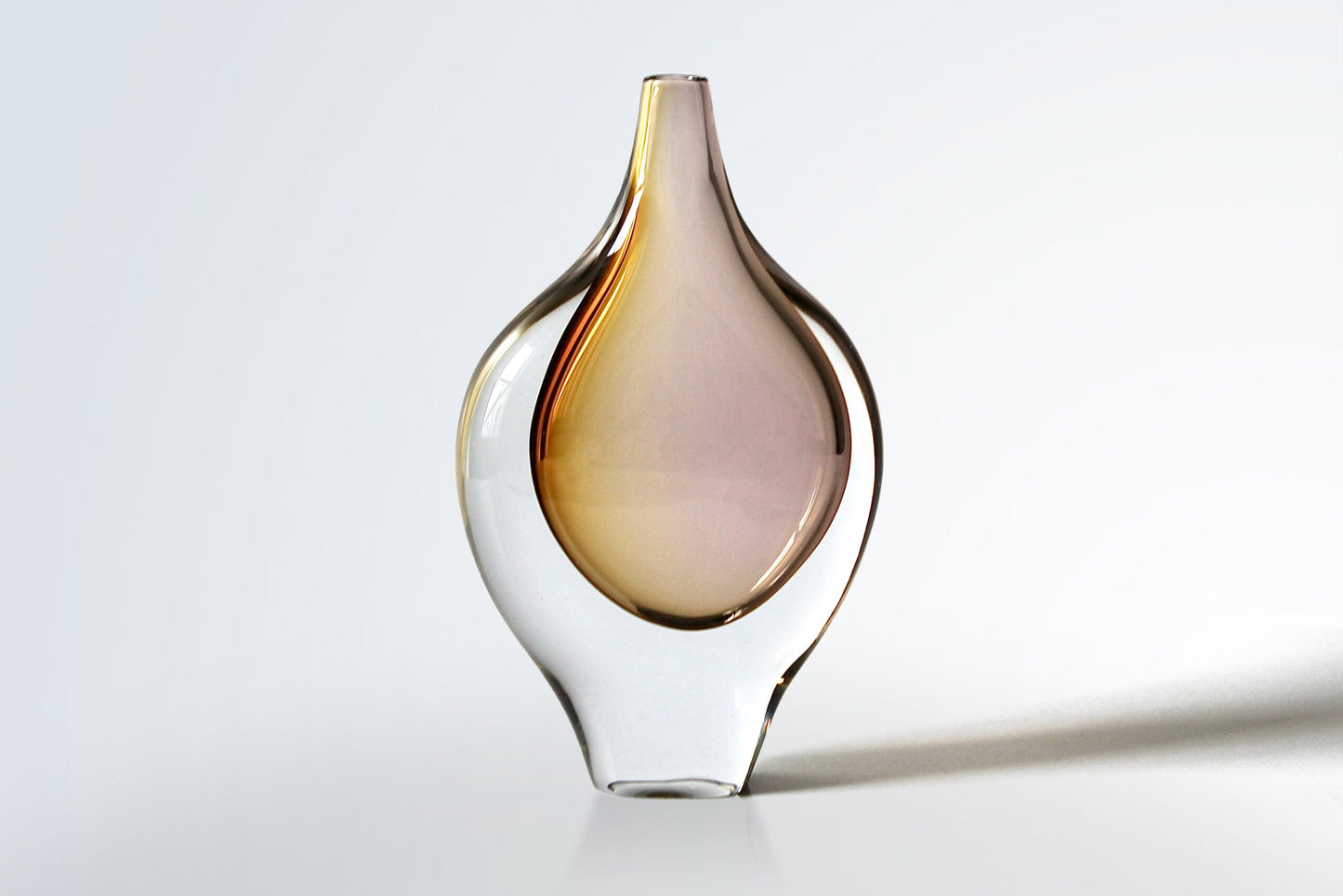 GUNNAR NYLUND VASE
