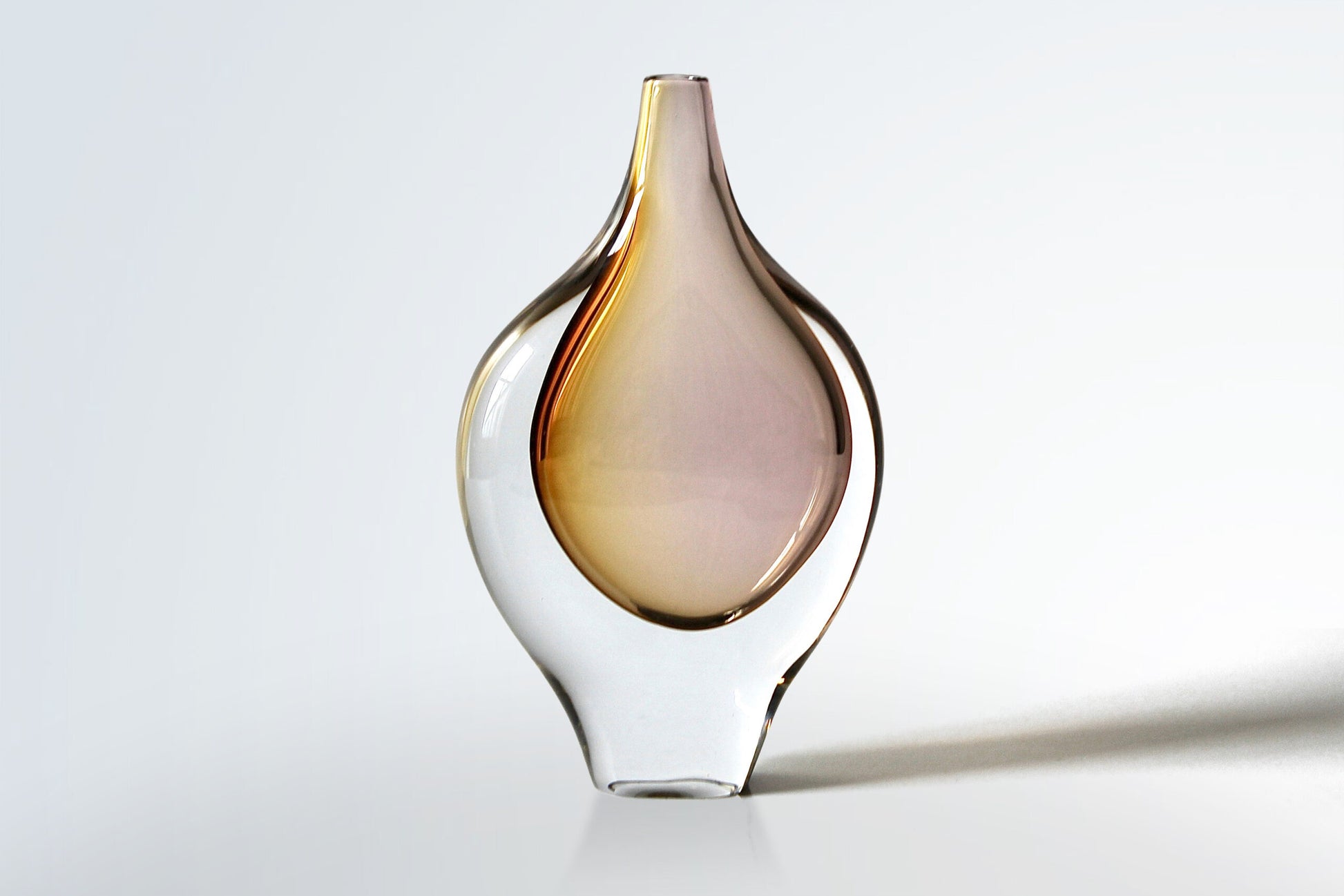 GUNNAR NYLUND VASE