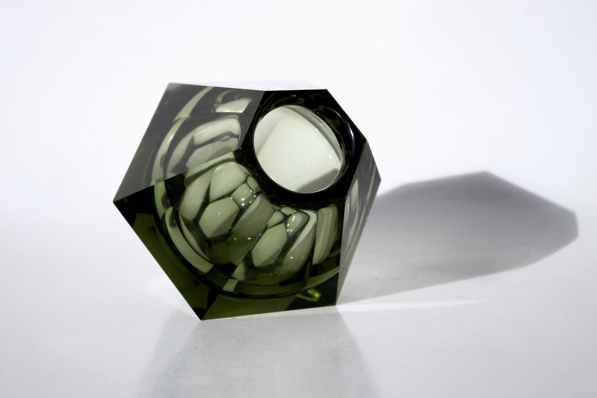 Vicke Lindstrand Vase