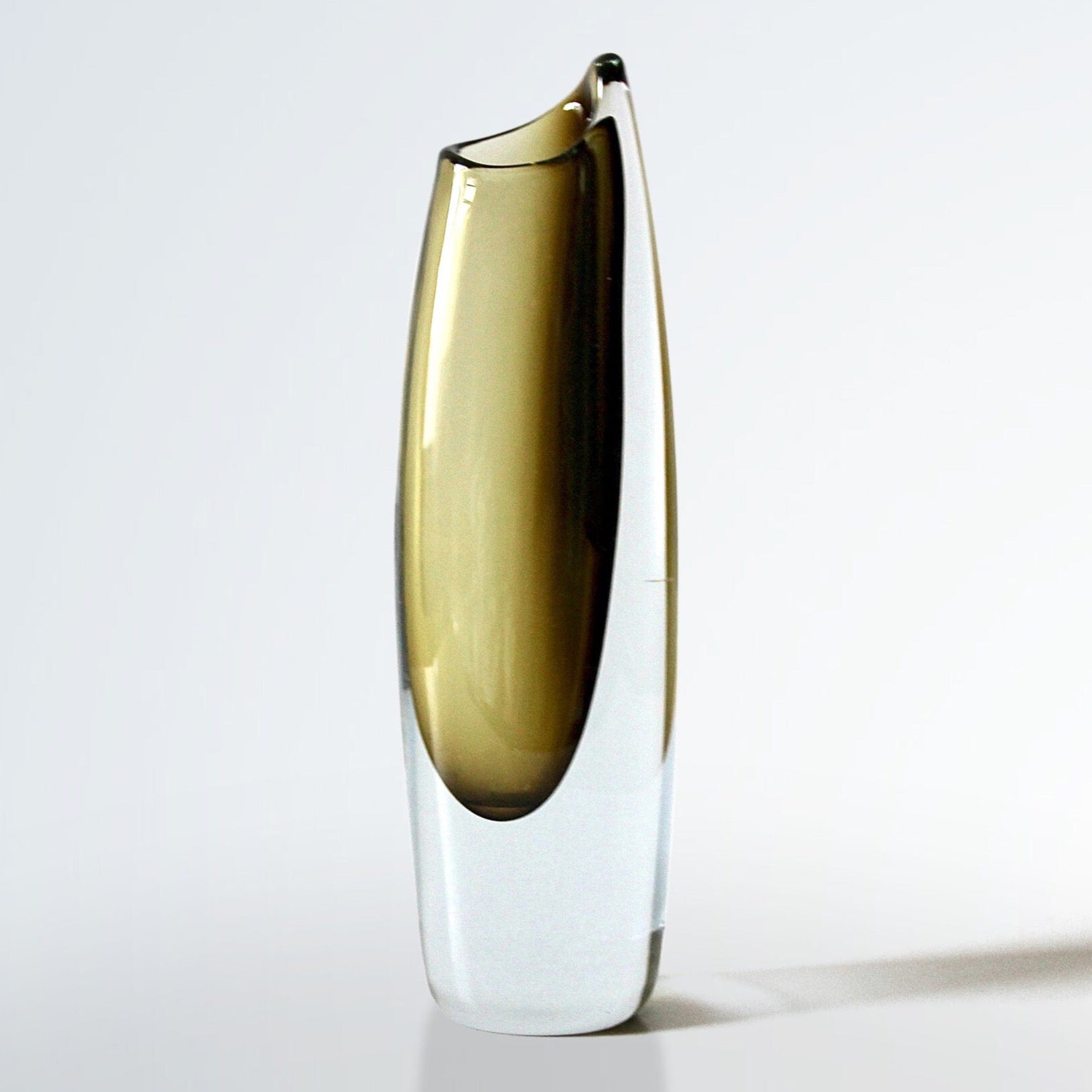 GUNNAR NYLUND VASE