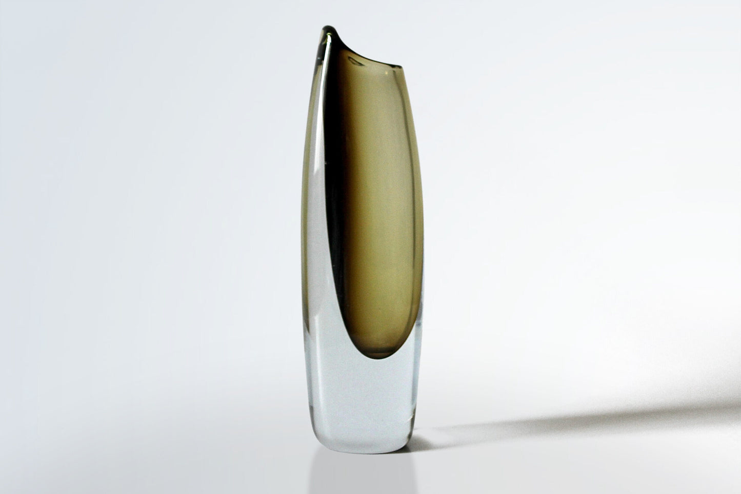 GUNNAR NYLUND VASE