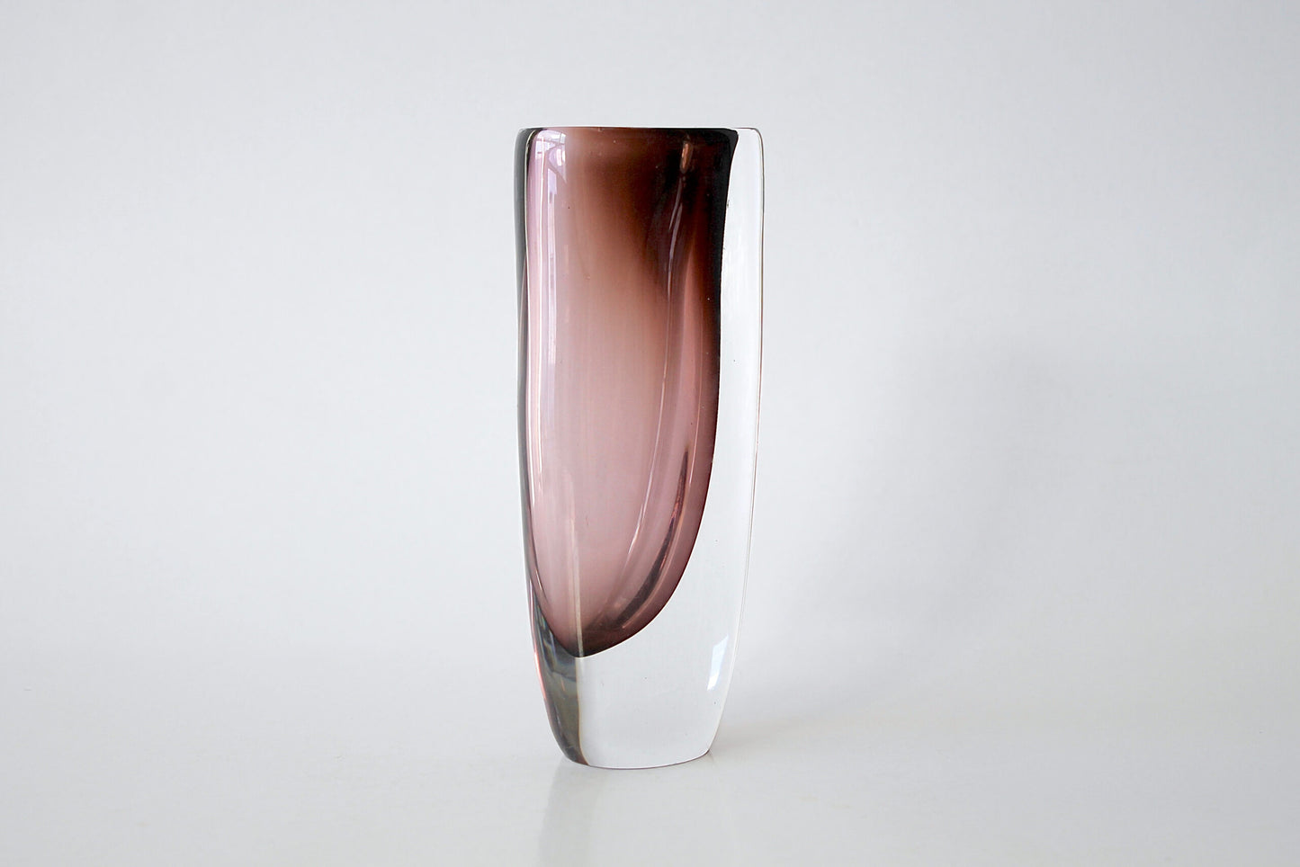 Vicke Lindstrand Vase