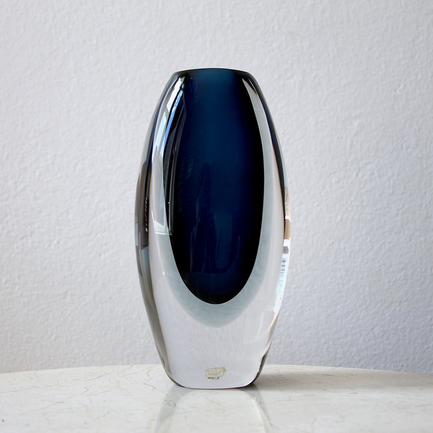 Vicke Lindstrand Vase