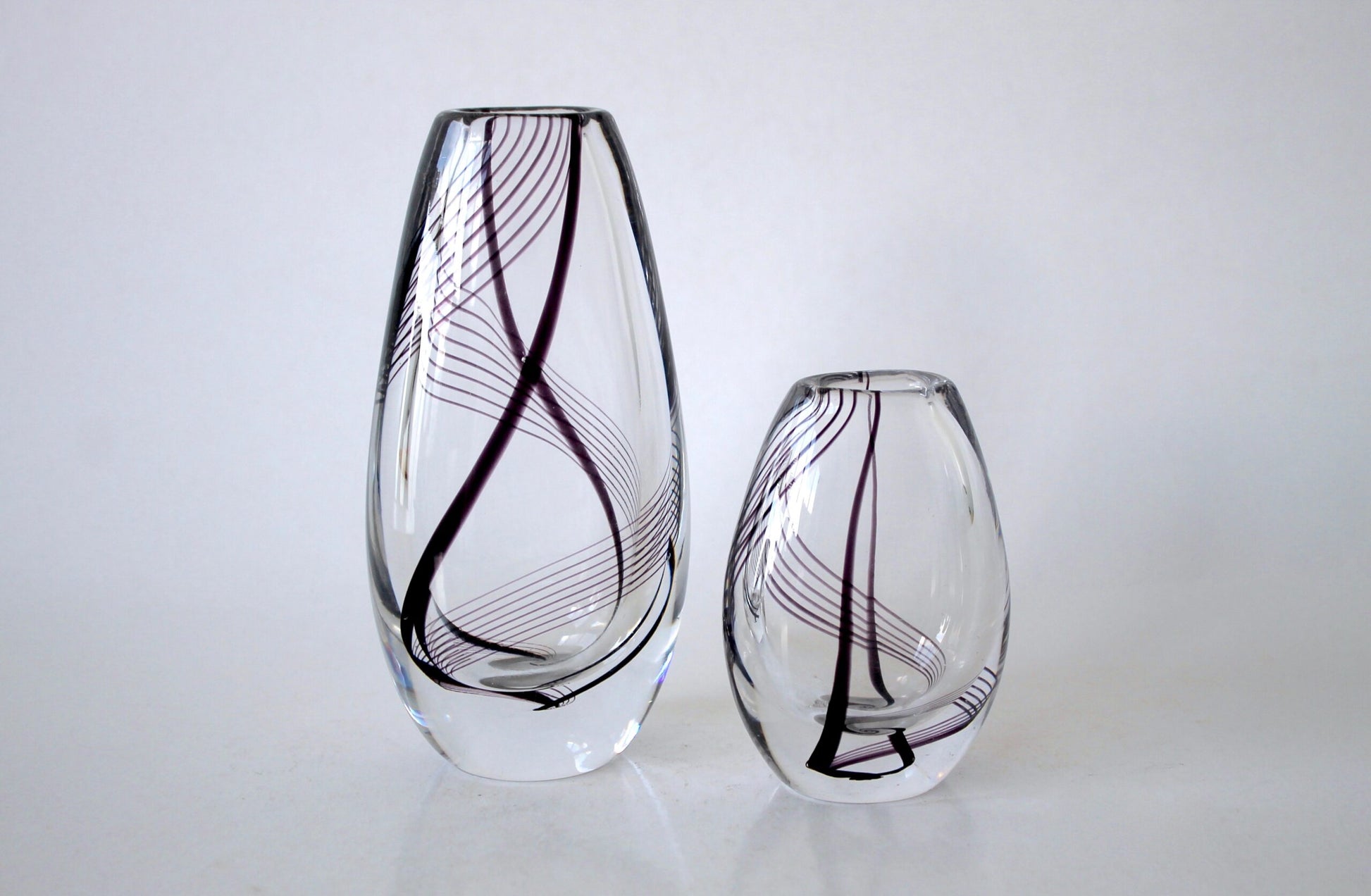 Vicke Lindstrand Vases