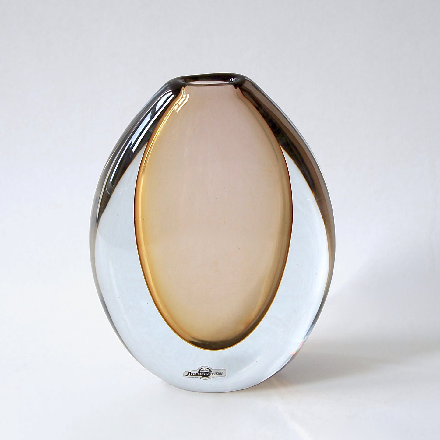 Asta Strömberg Vase