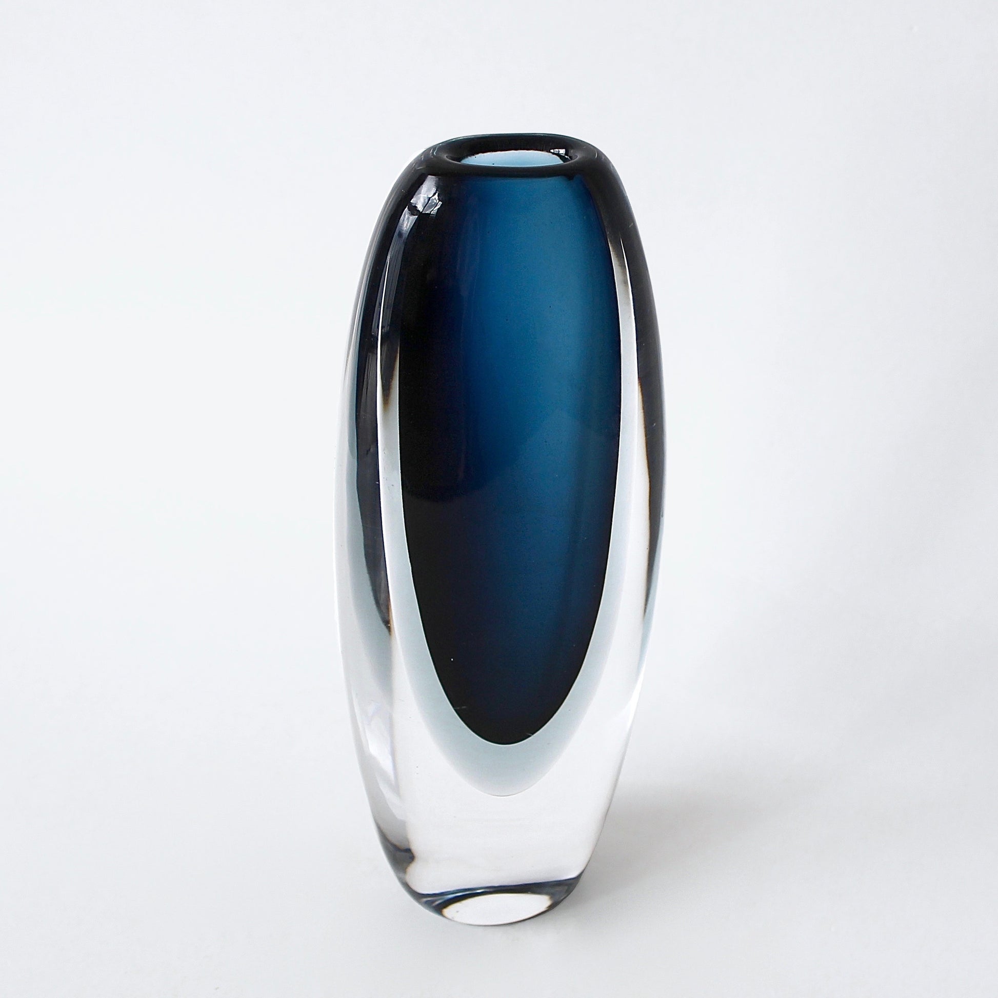 Vicke Lindstrand Vase