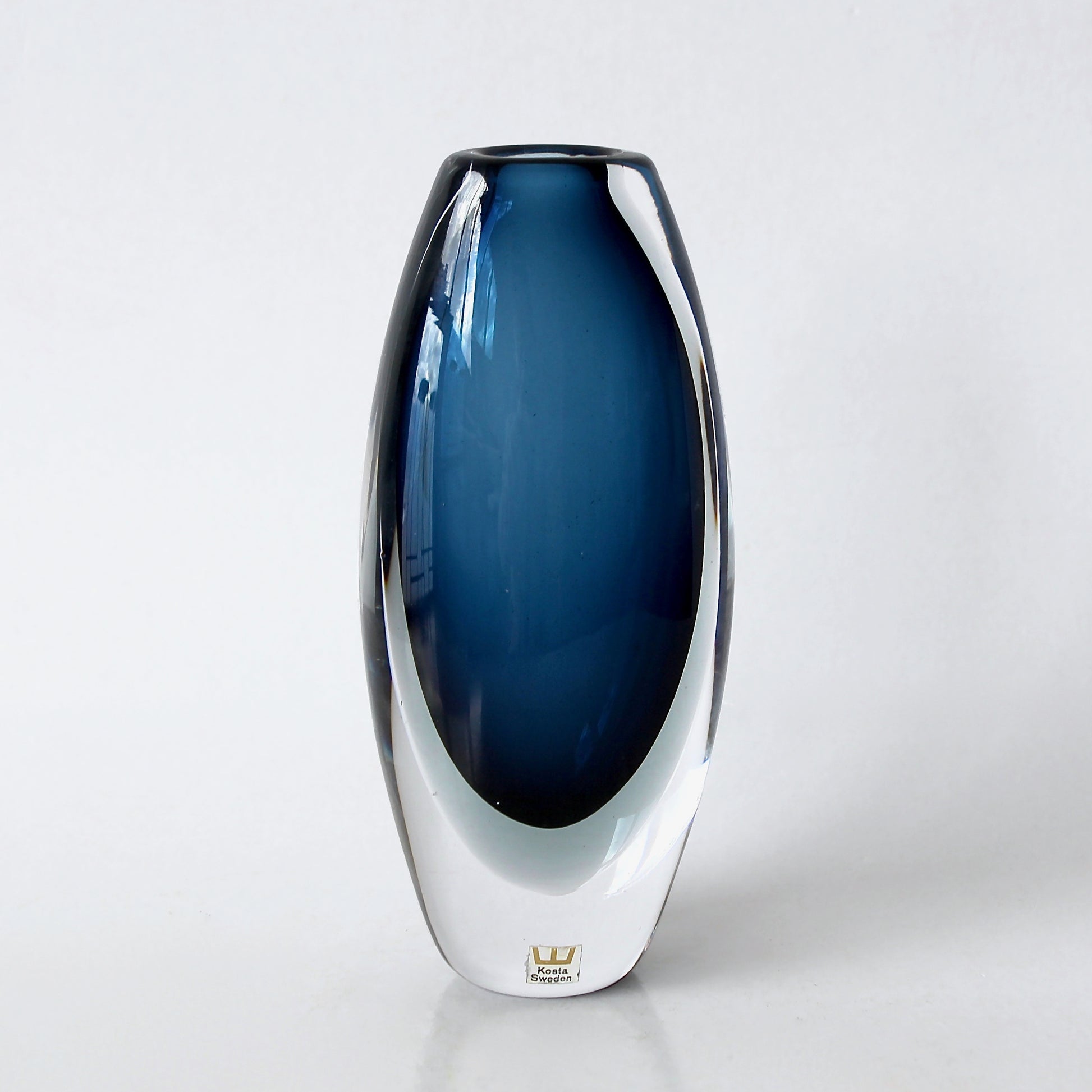 Vicke Lindstrand Vase