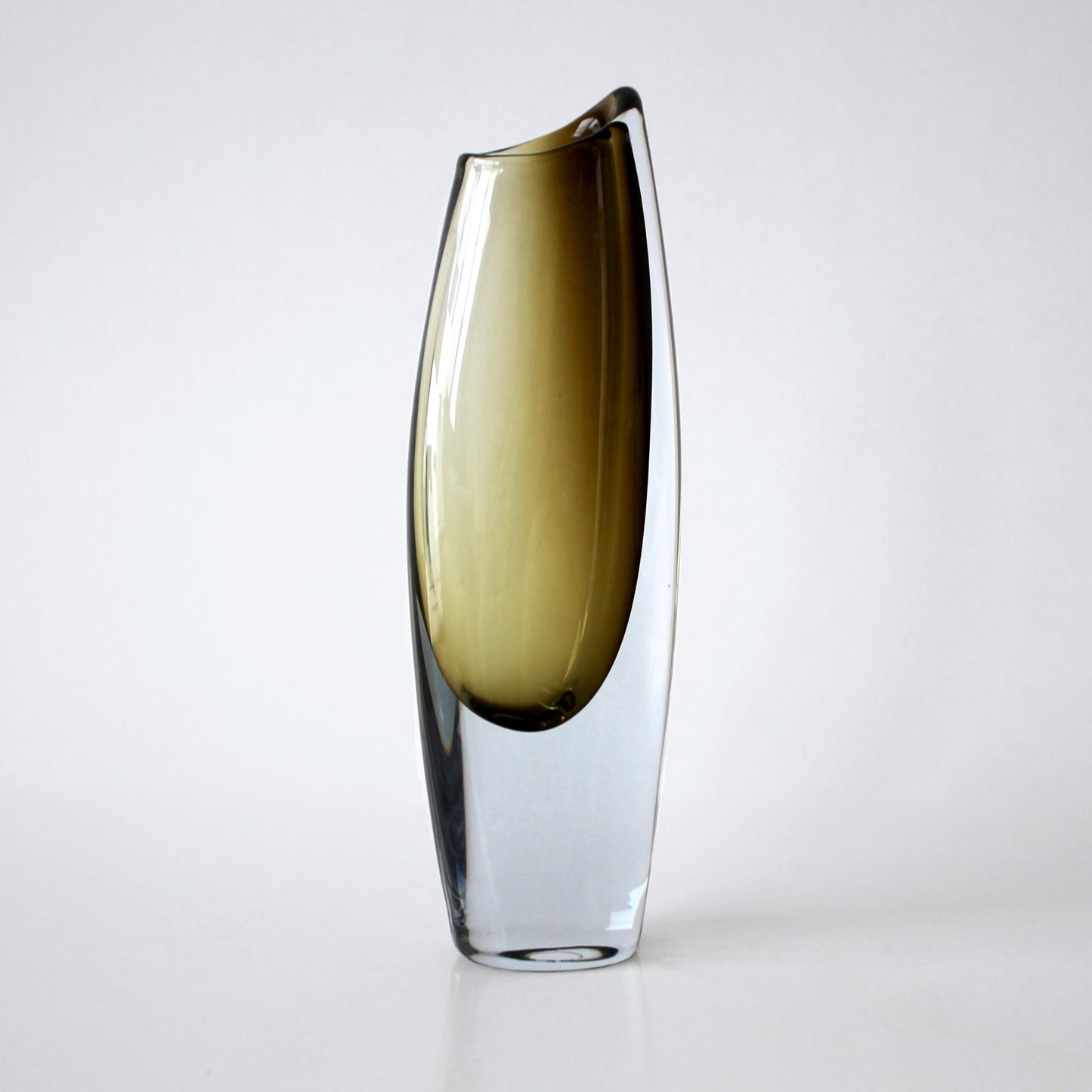 GUNNAR NYLUND VASE