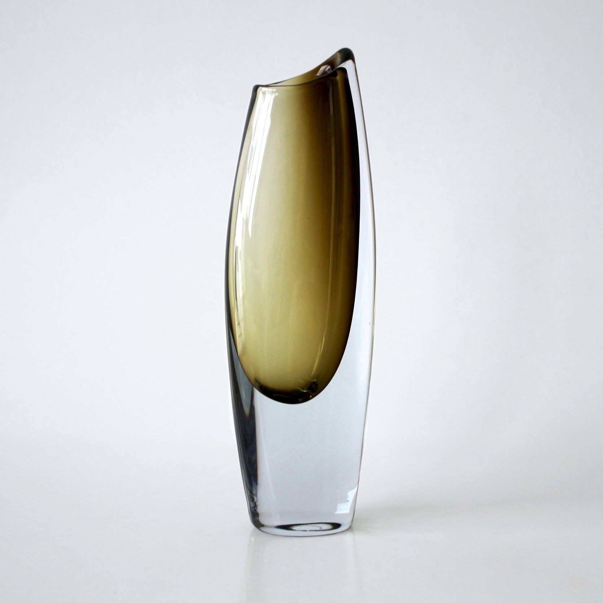 GUNNAR NYLUND VASE