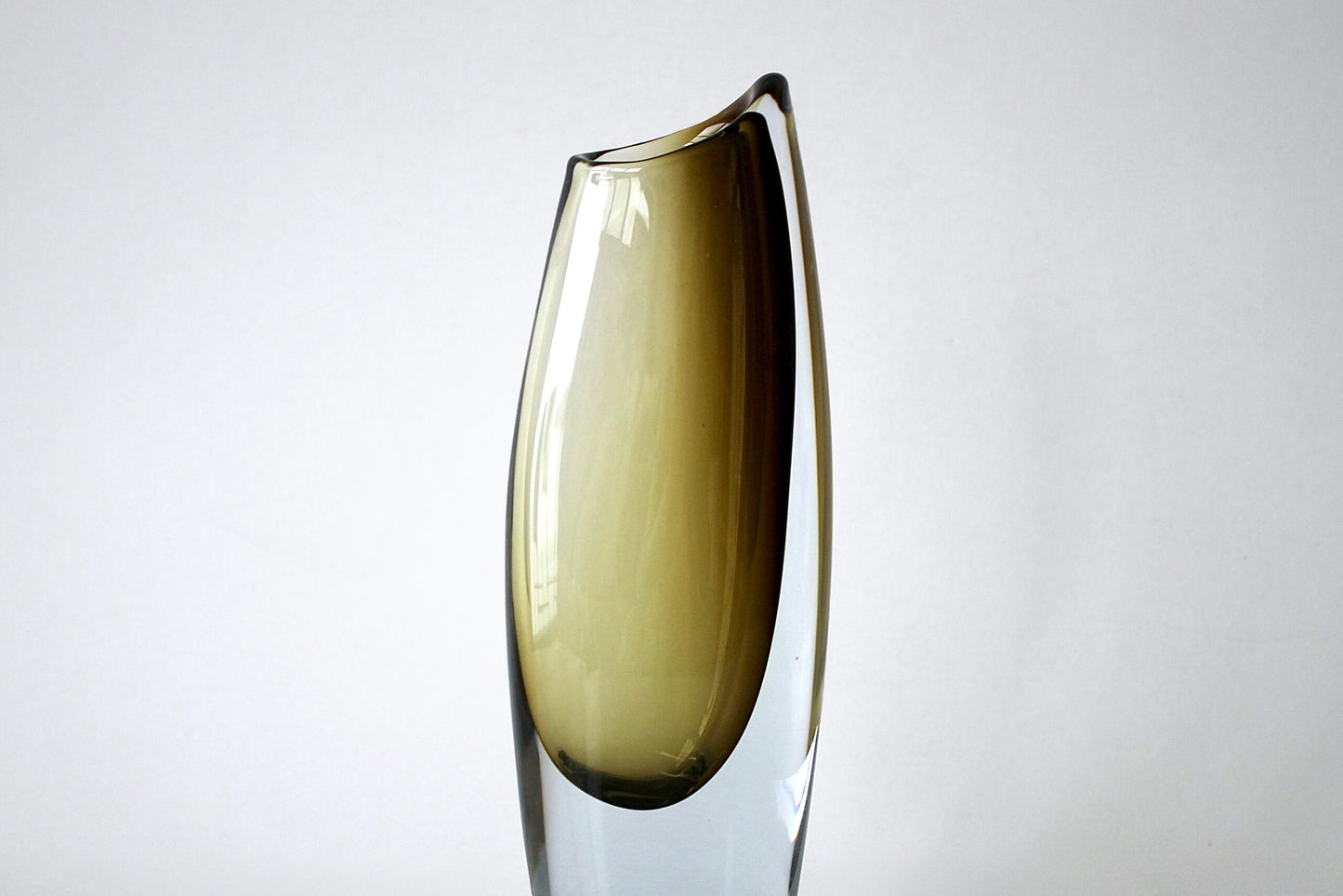 GUNNAR NYLUND VASE