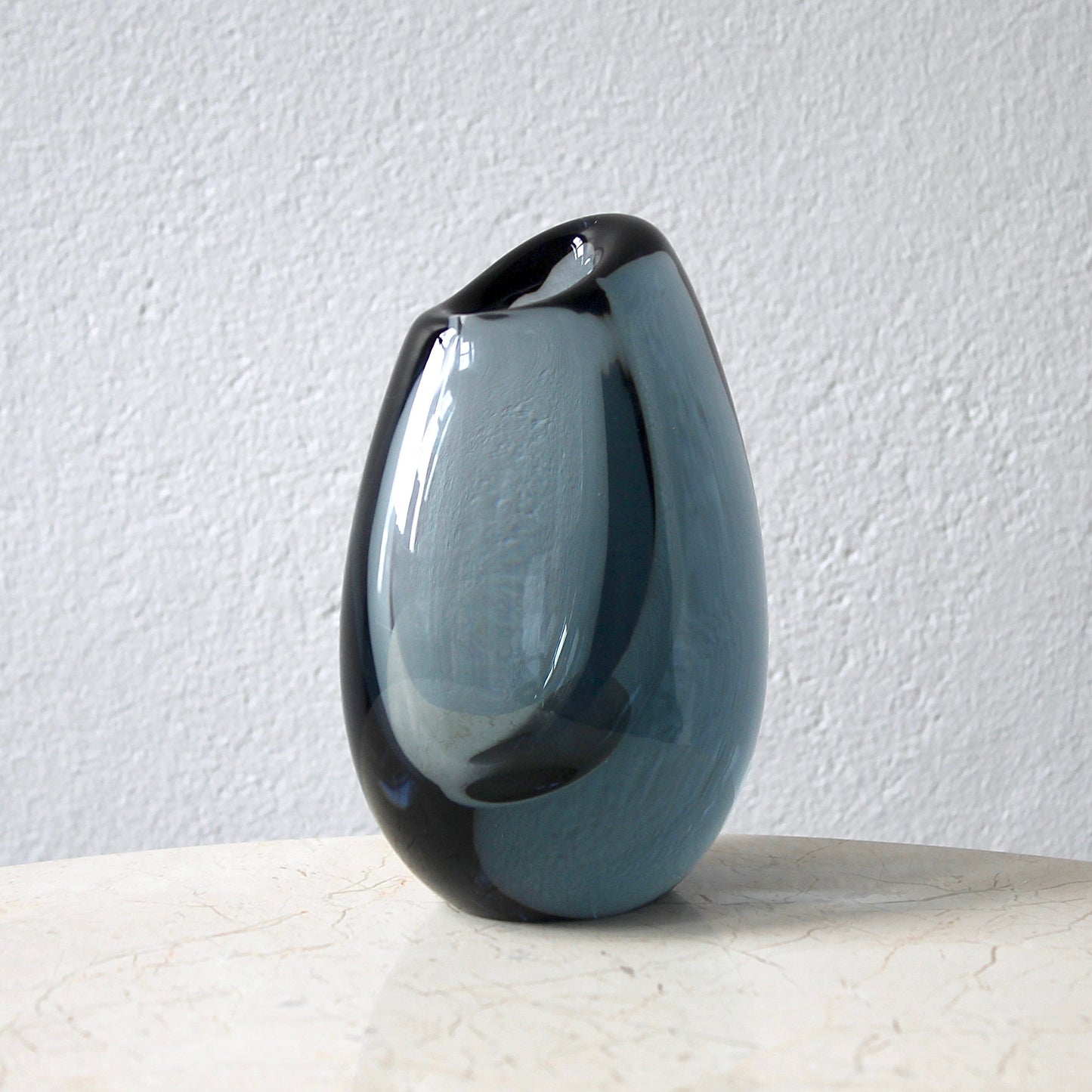 Vicke Lindstrand Vase