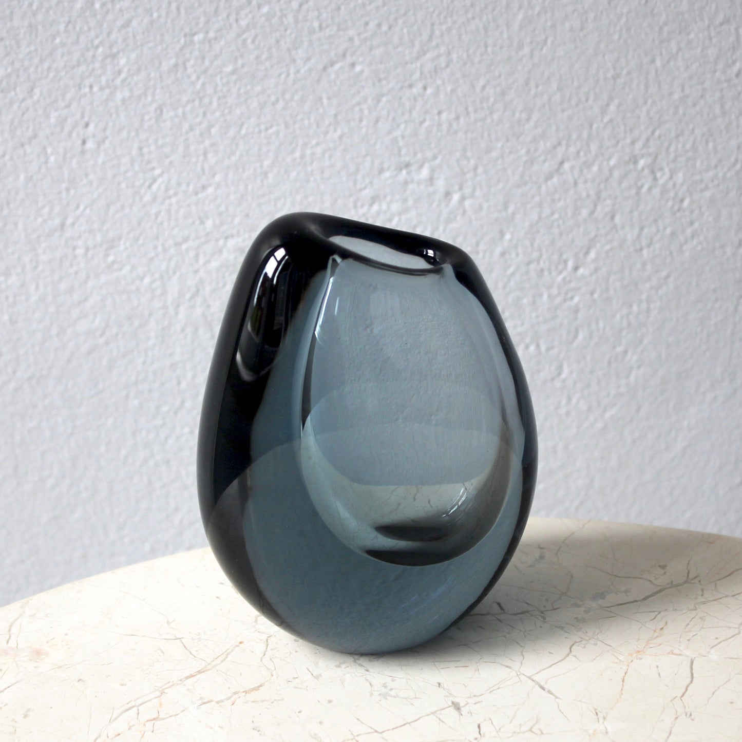 Vicke Lindstrand Vase