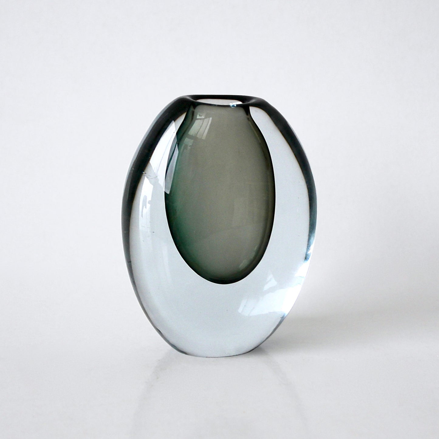 Asta Strömberg Vase