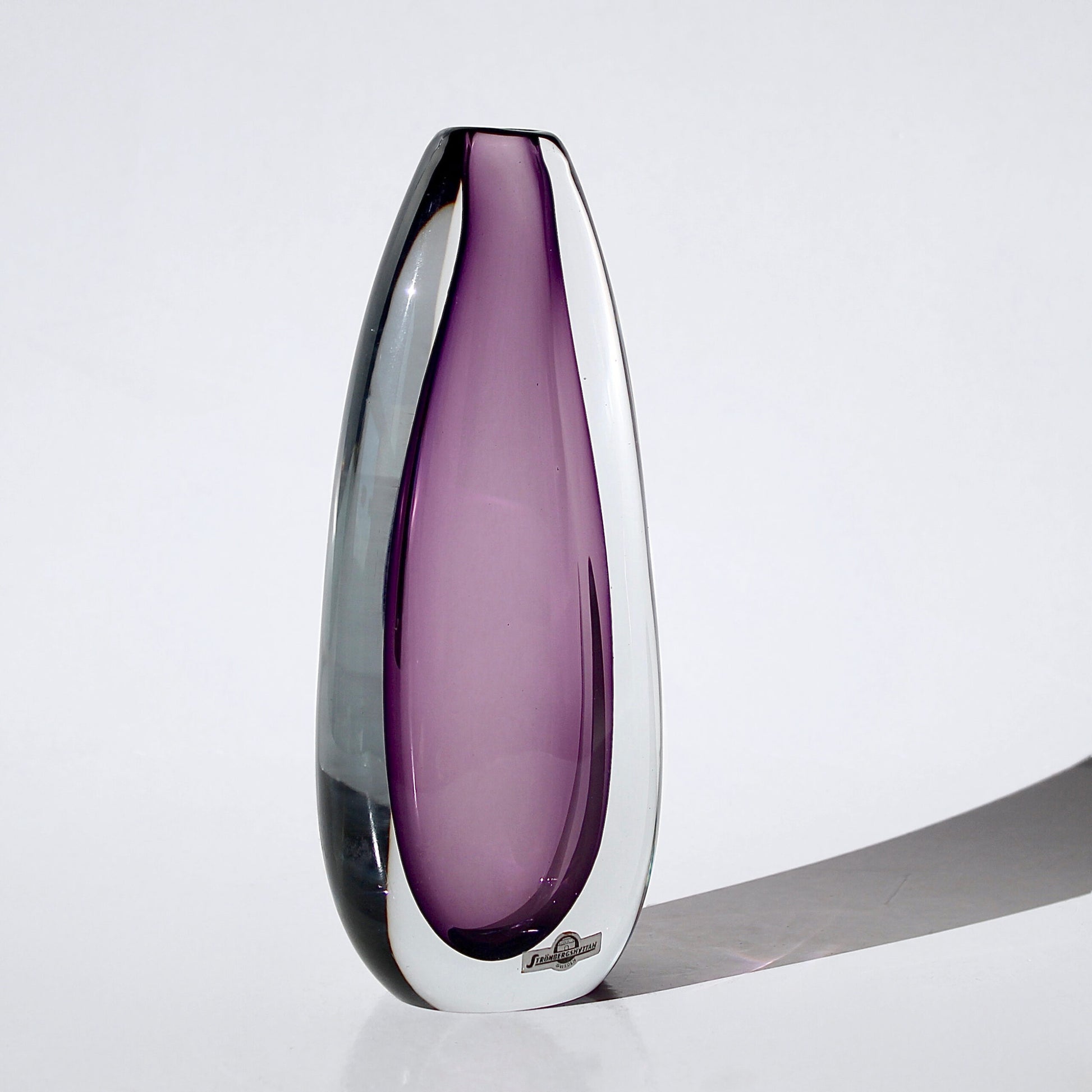 Asta Strömberg vase