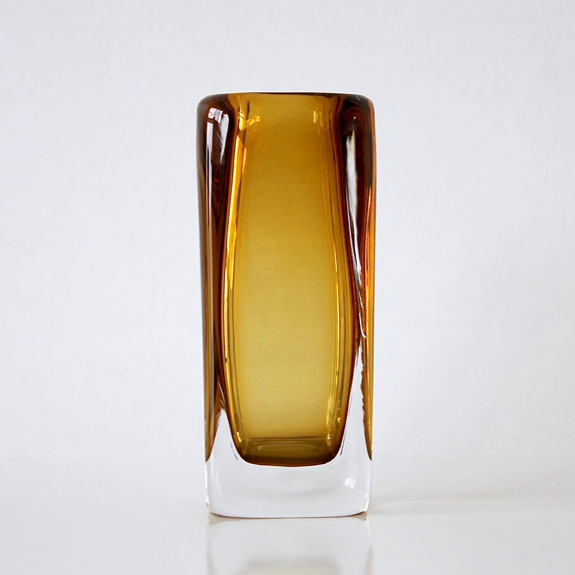Vicke Lindstrand Vase