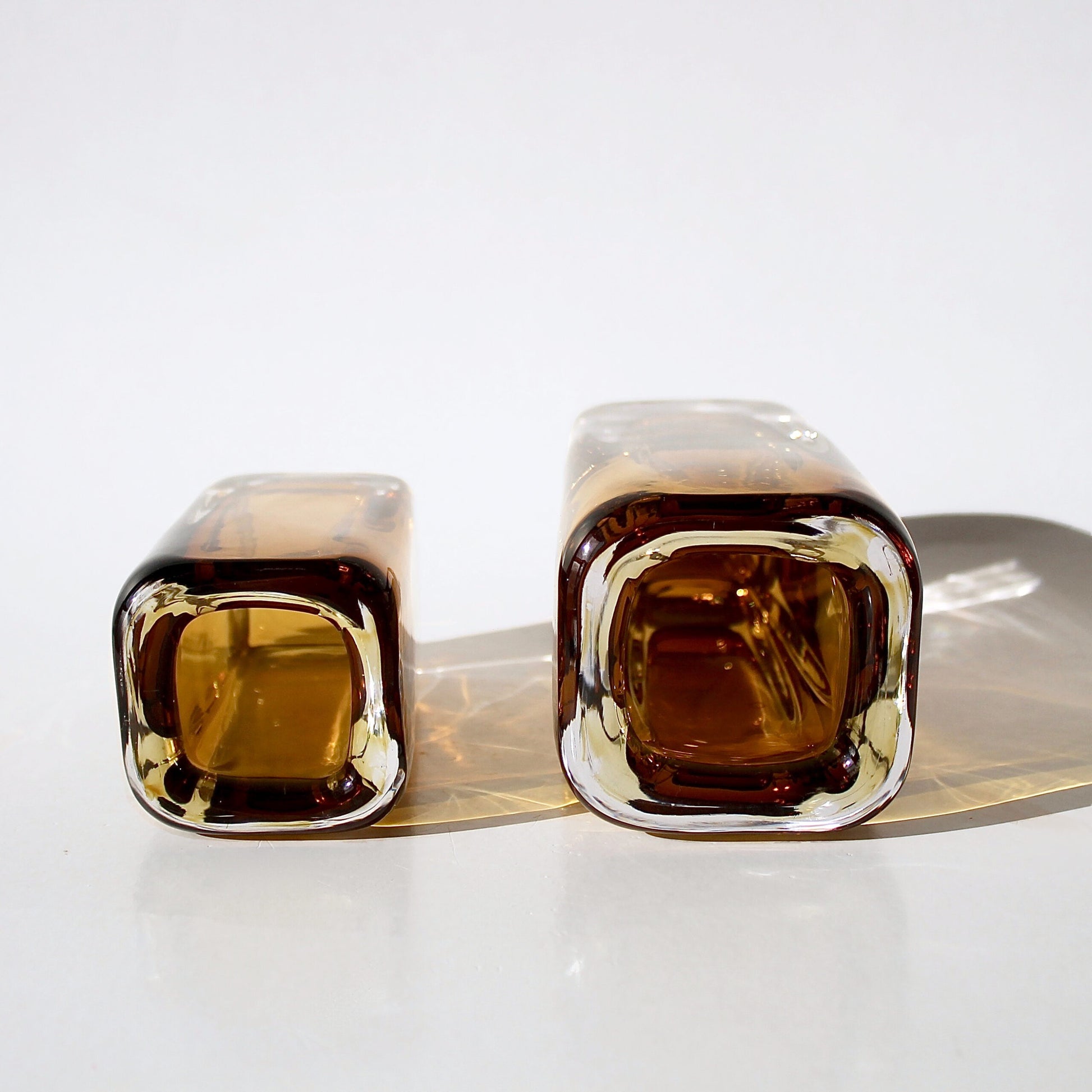Vicke Lindstrand Vases