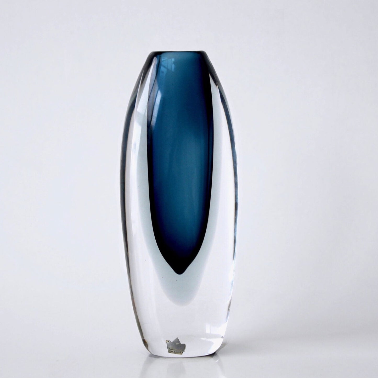 Vicke Lindstrand Vase