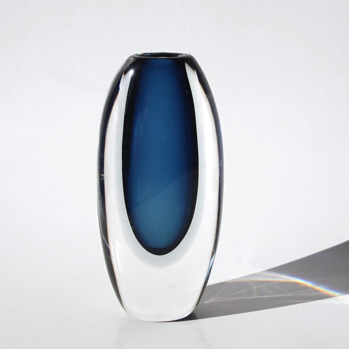 Vicke Lindstrand Vase