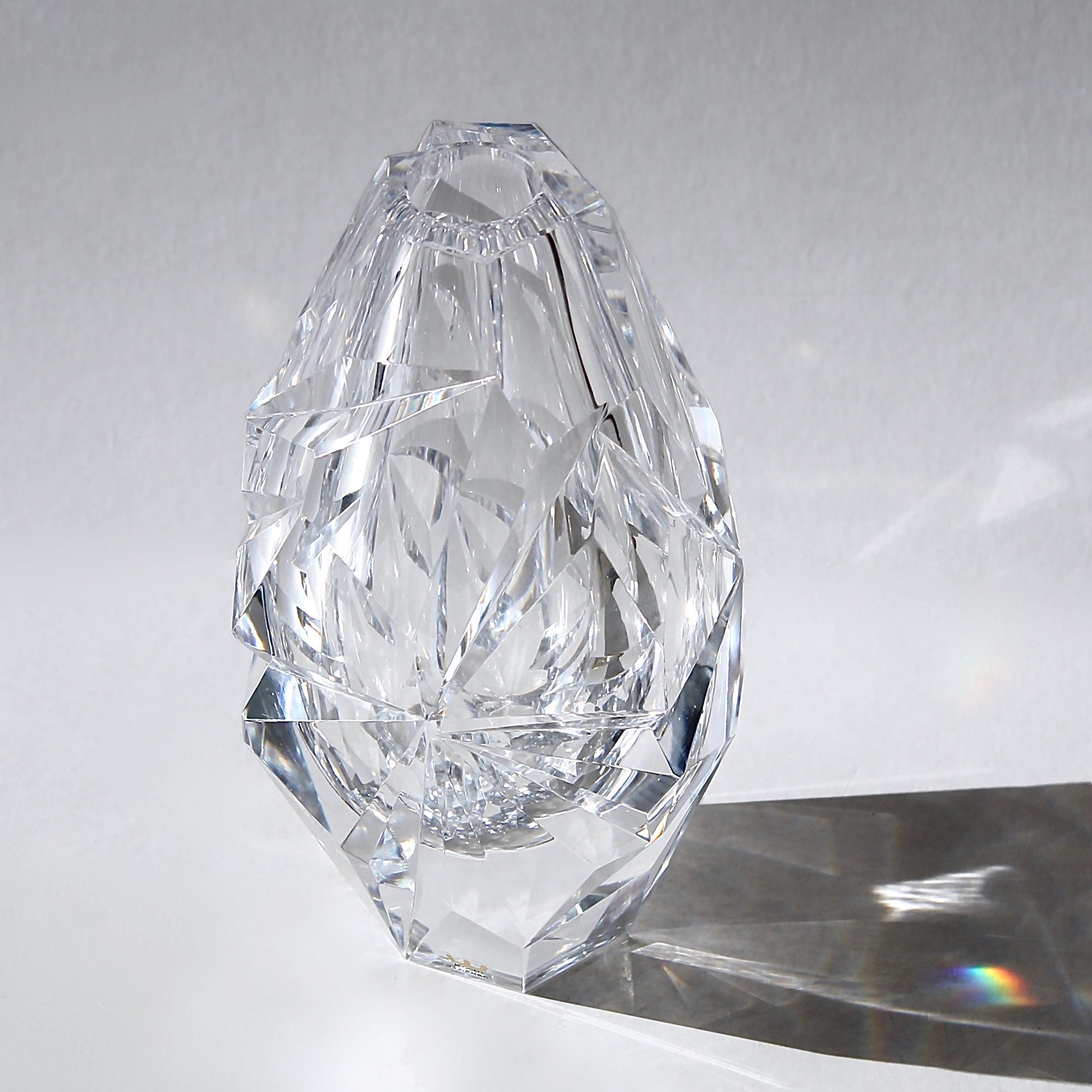 Vicke Lindstrand Vase