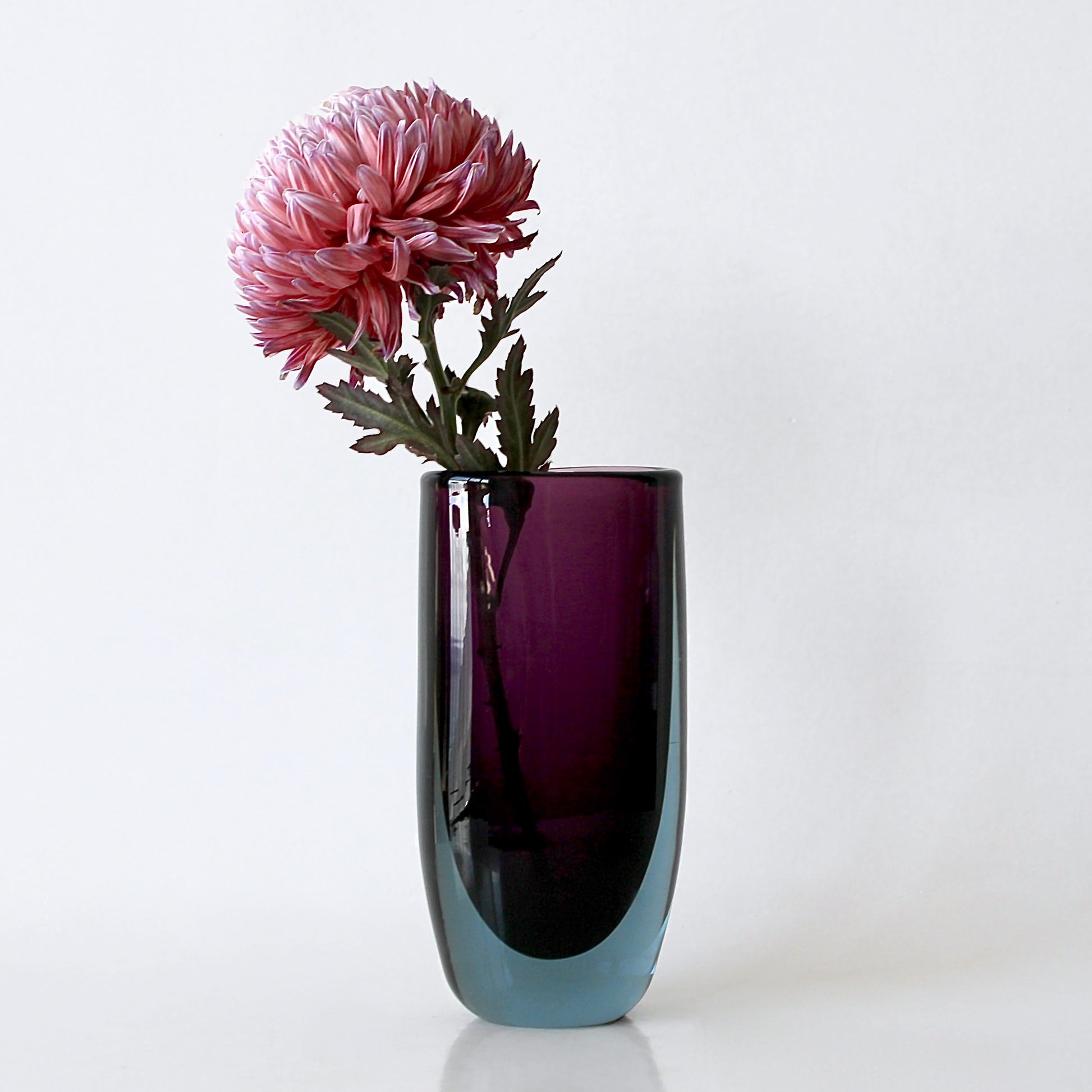Vicke Lindstrand Vase