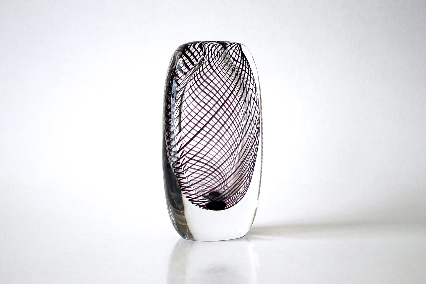 Vicke Lindstrand Vase